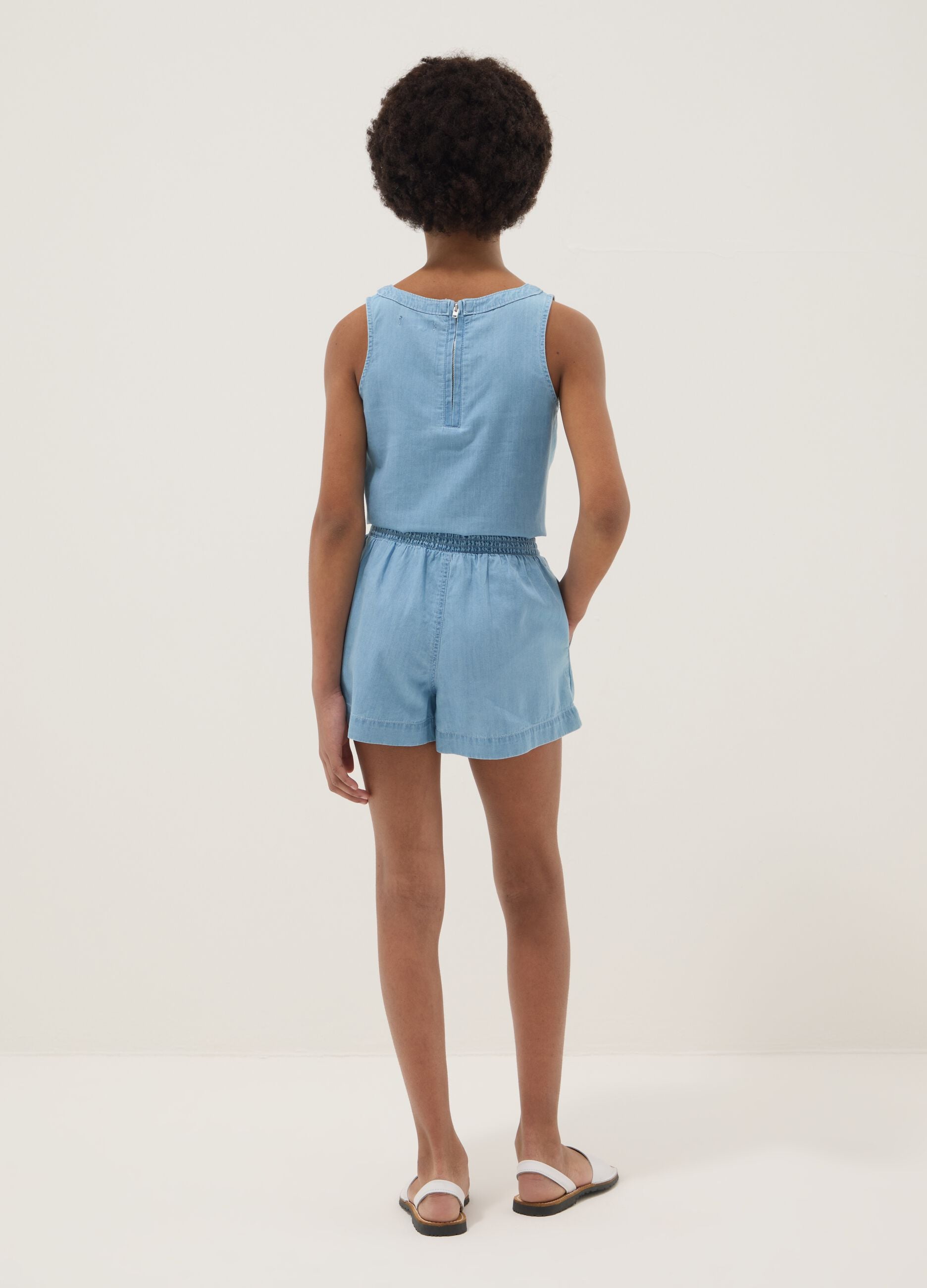 Light blue pure cotton denim shorts for girls, regular fit