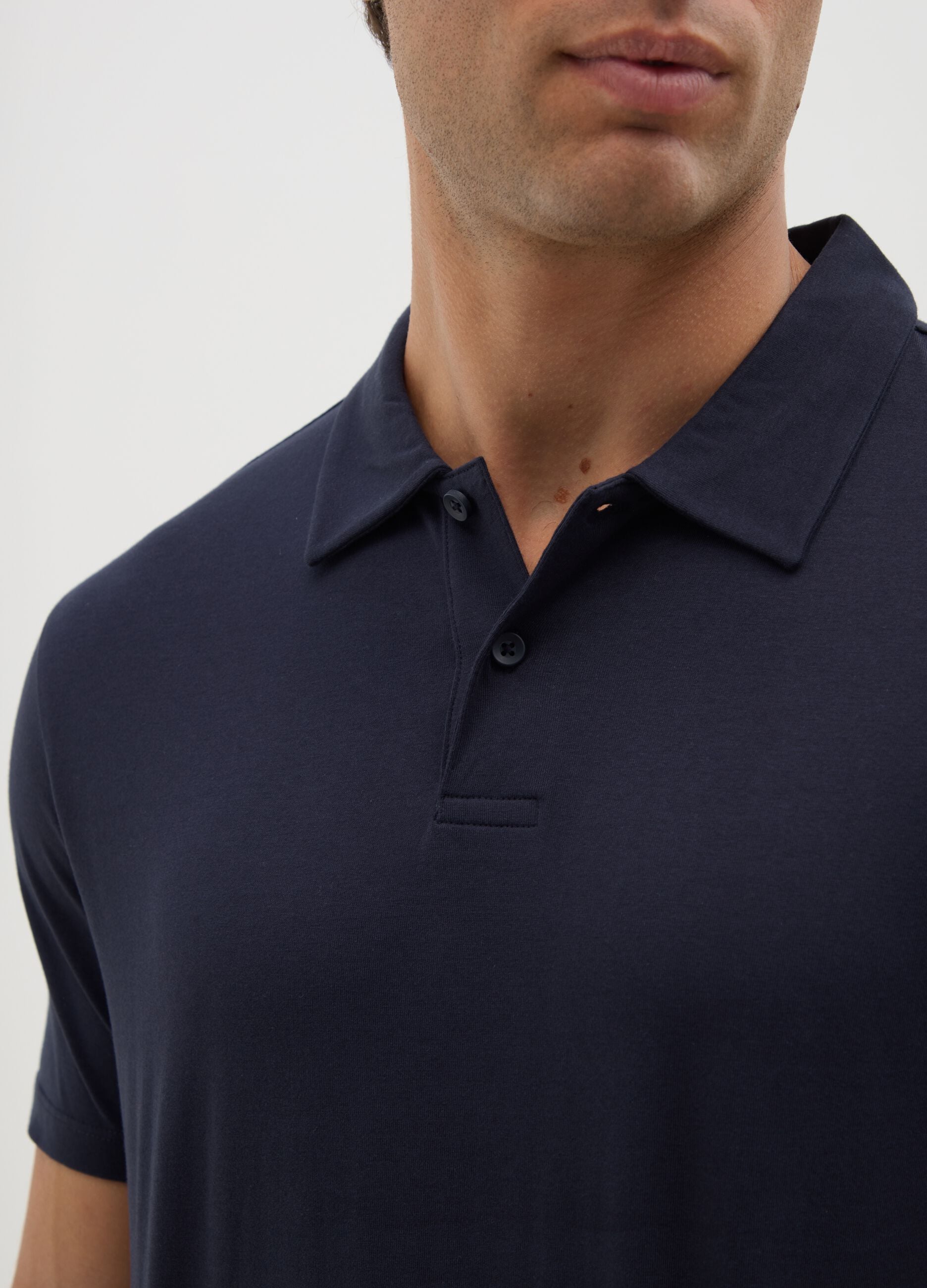 Men&rsquo;s blue polo shirt in 100% cotton with regular fit