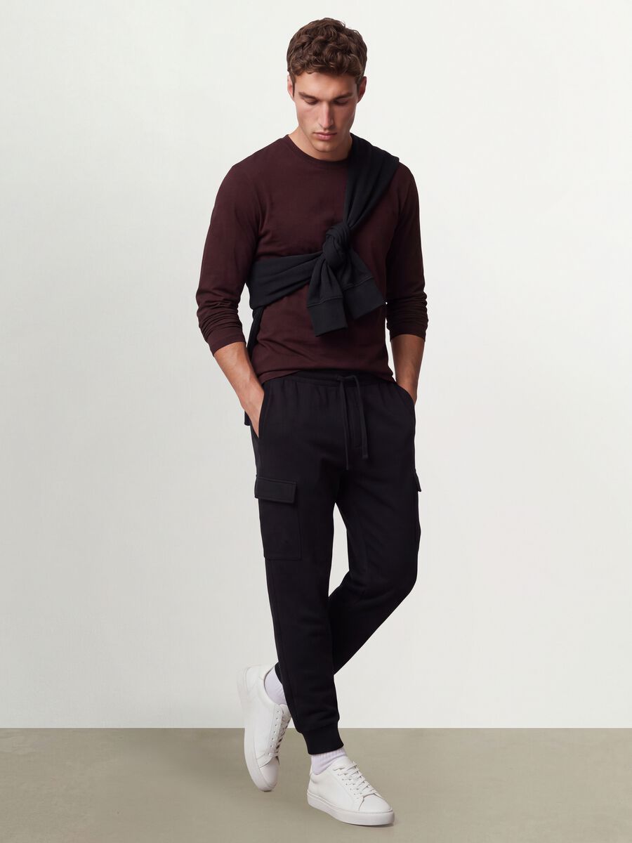 Brown long-sleeve T-shirt in pure organic cotton with crew neck_1
