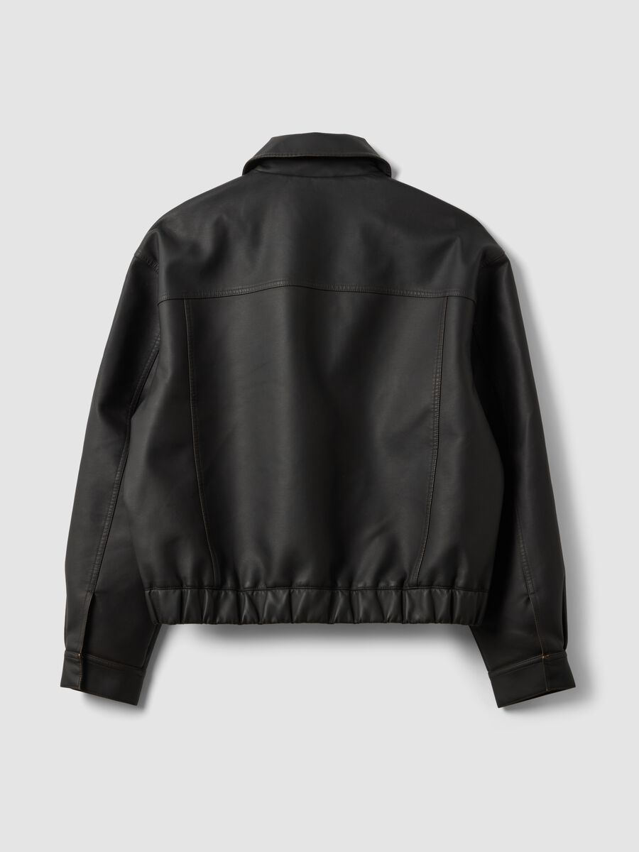 Giubbotto nero crop con zip e tasche con pattina over fit_6