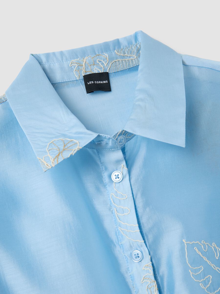 Regular fit blue lyocell blend shirt with floral embroidery_5