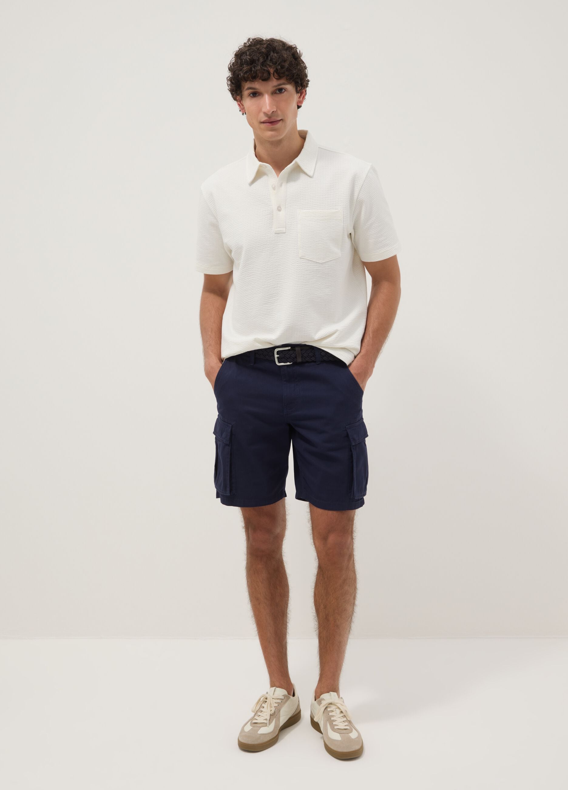 Blue regular-fit pure cotton cargo shorts