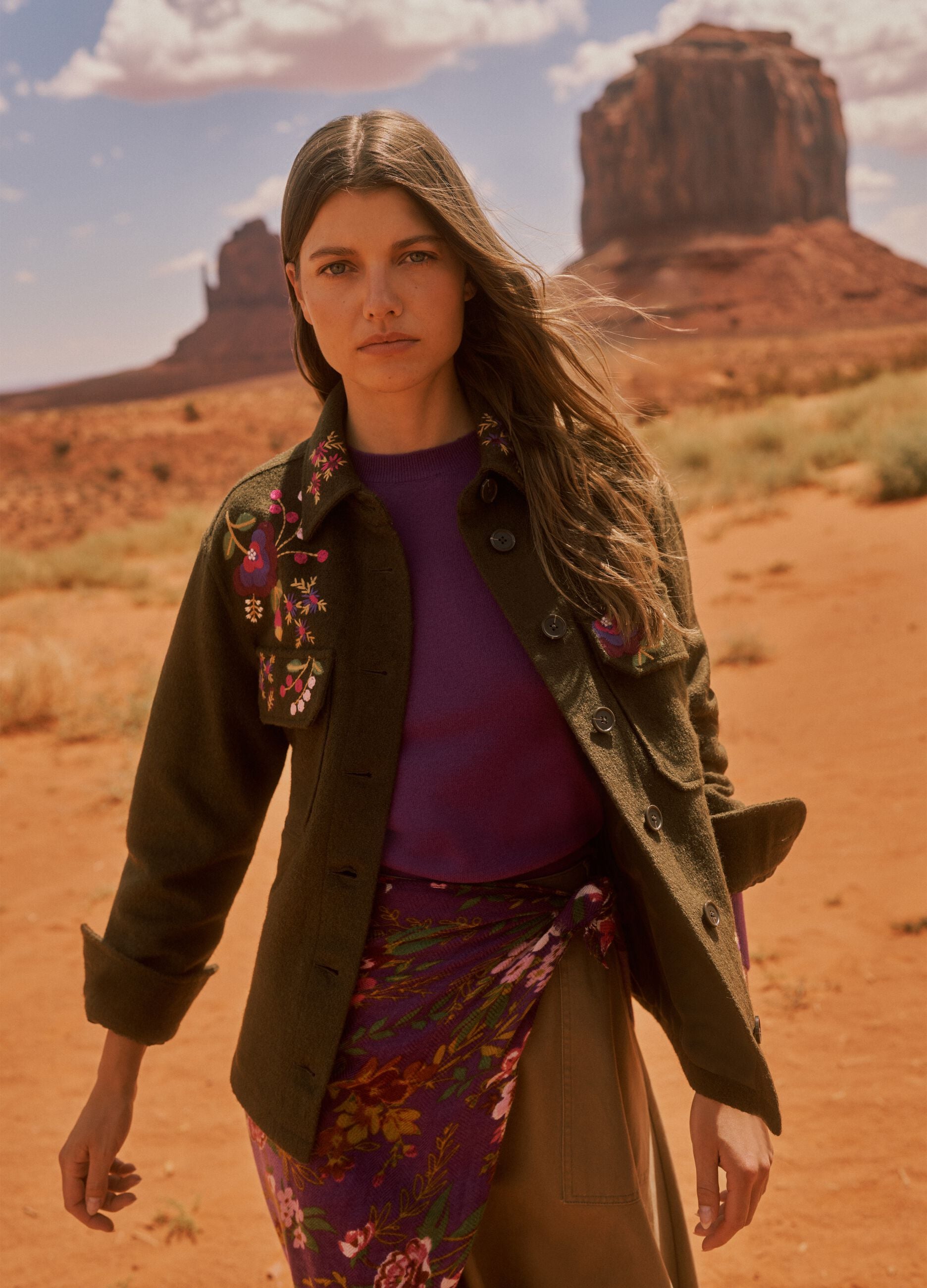Brown wool-blend blazer with floral embroidery