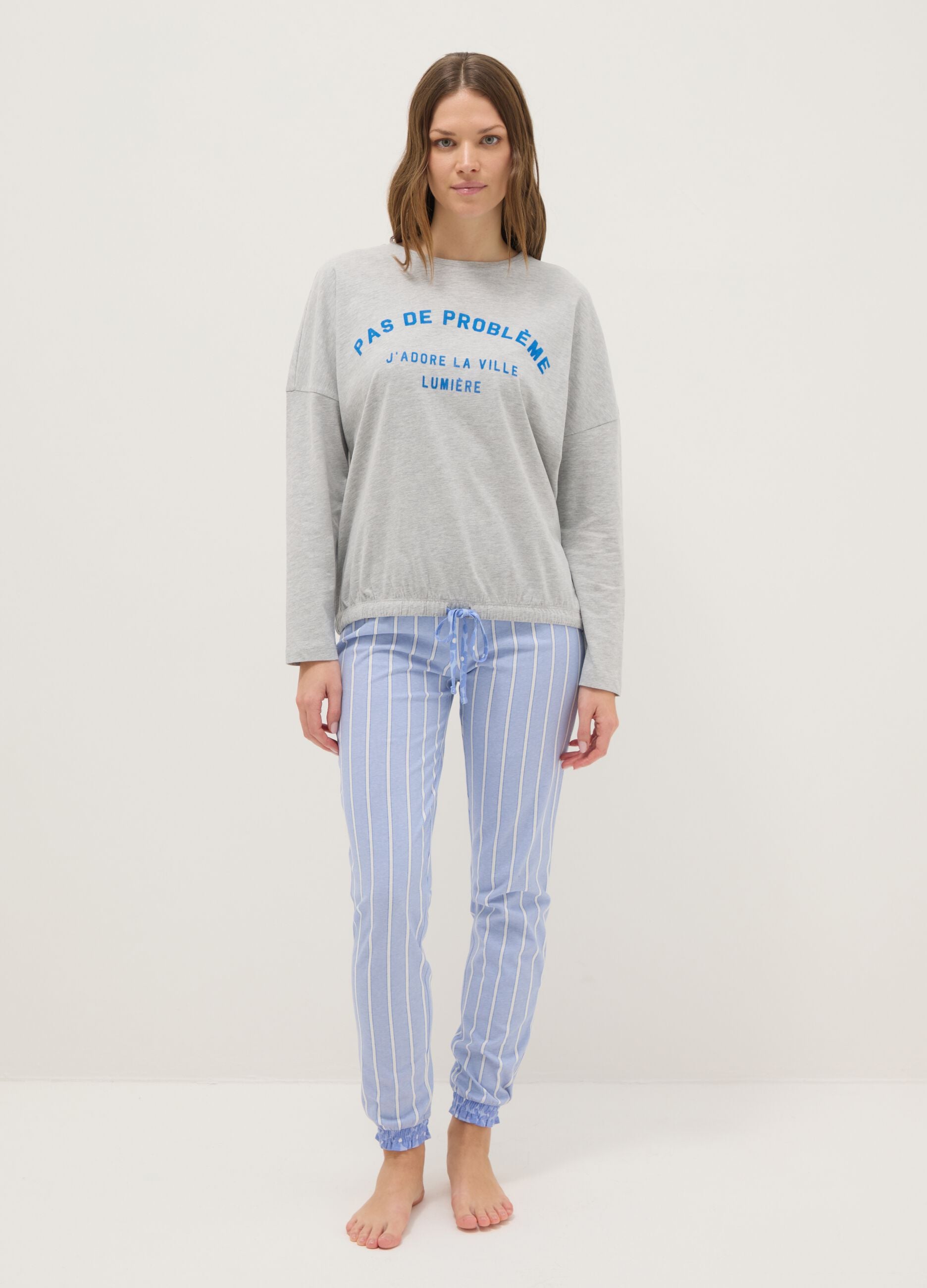 Grey crew neck pyjama top in regular fit cotton blend with print