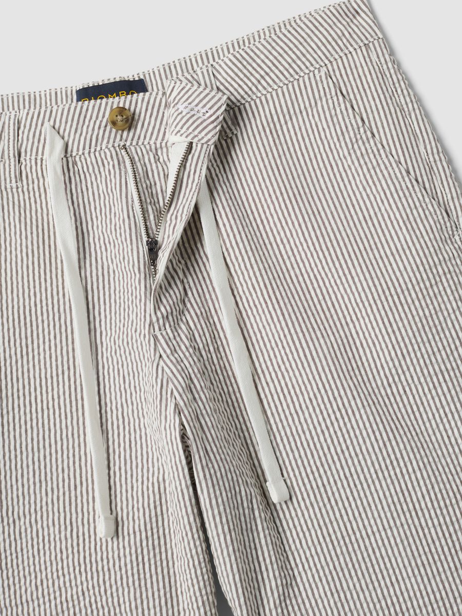 Multicolour striped regular-fit stretch cotton shorts_5