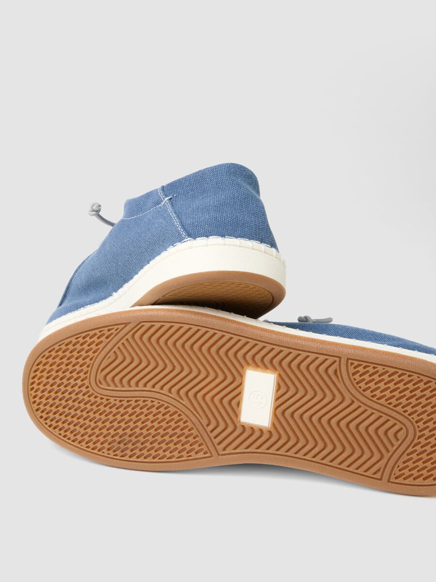 Blue casual shoes_2