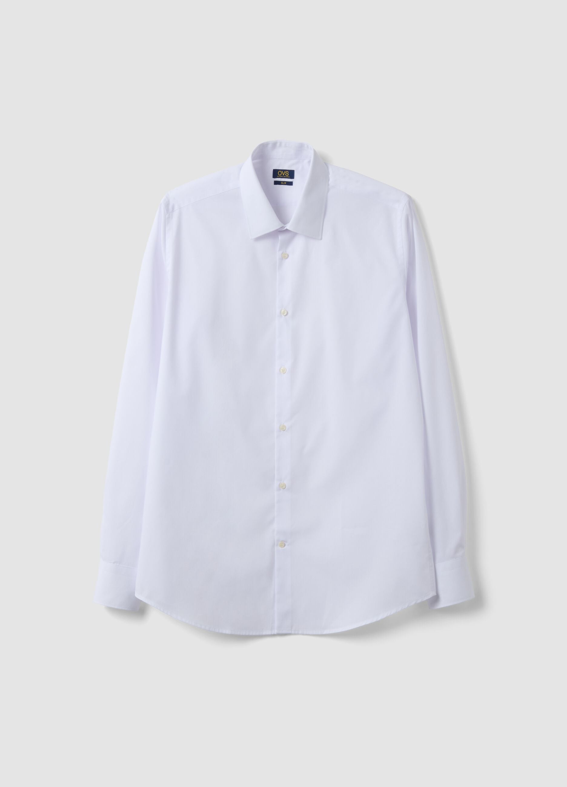 White slim-fit shirt with classic collar, easy-iron