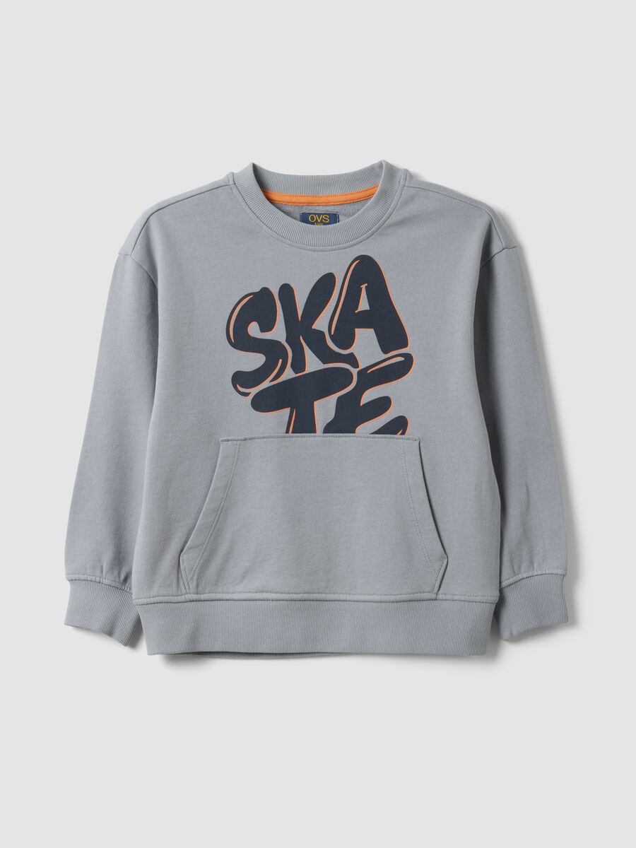 Grey oversized pure cotton hoodie with print and kangaroo pocket for boys_0