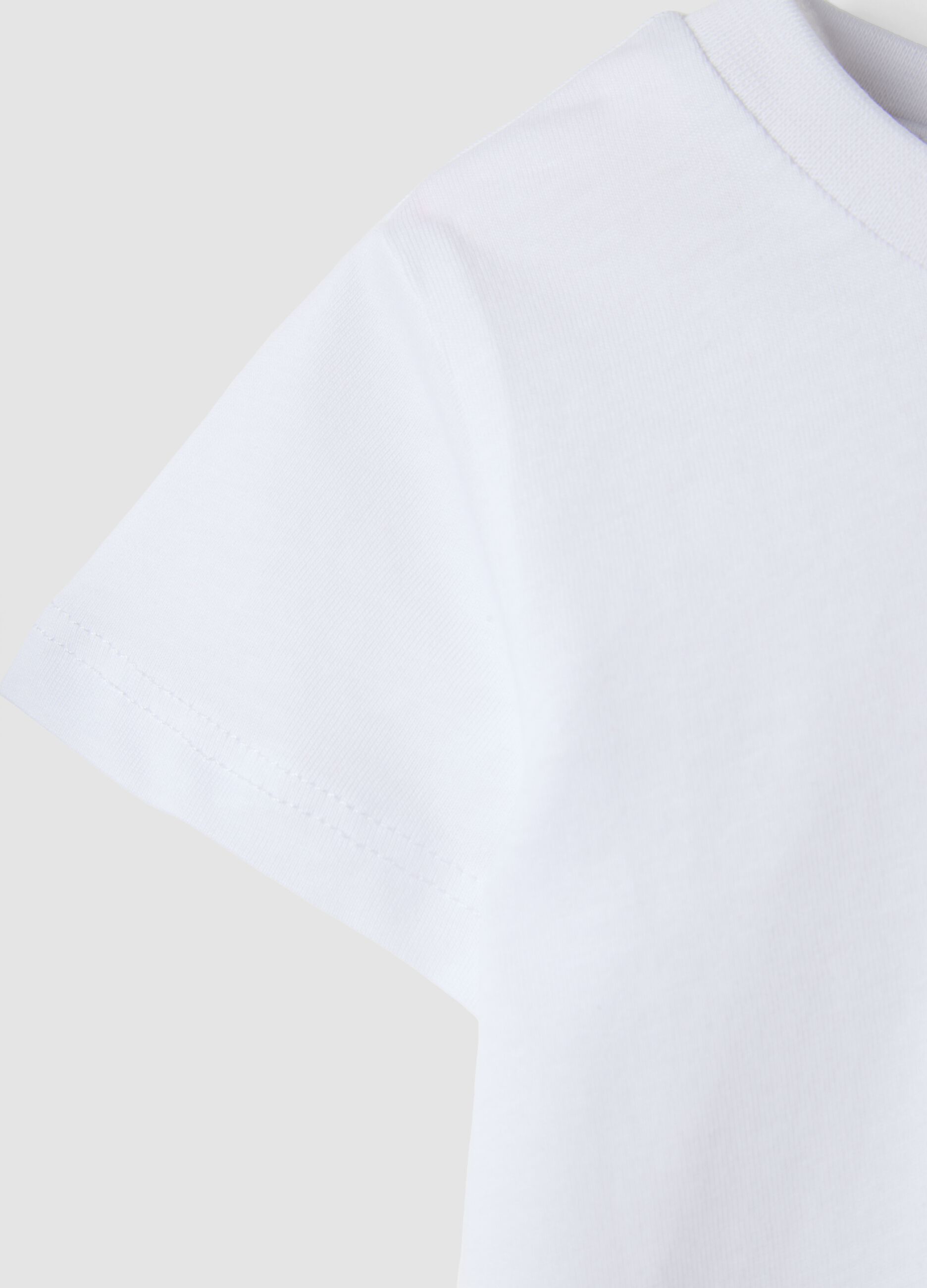 Pure cotton white girl's T-shirt regular fit with print