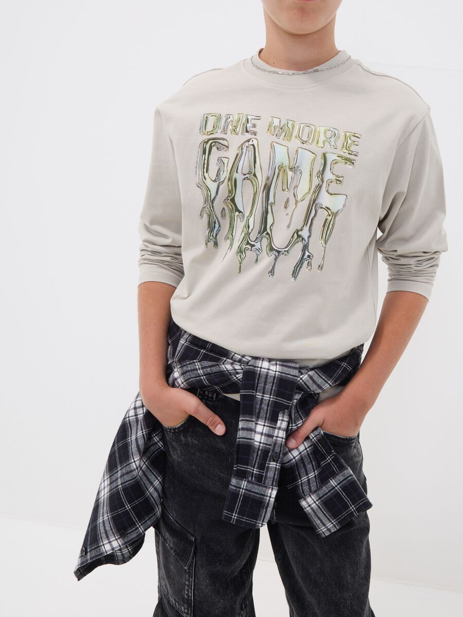 T-shirt grigia in puro cotone con girocollo stampata per ragazzo_2