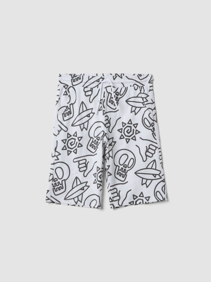 Pantaloncini bianchi in puro cotone con stampa all over per ragazzo regular fit_3