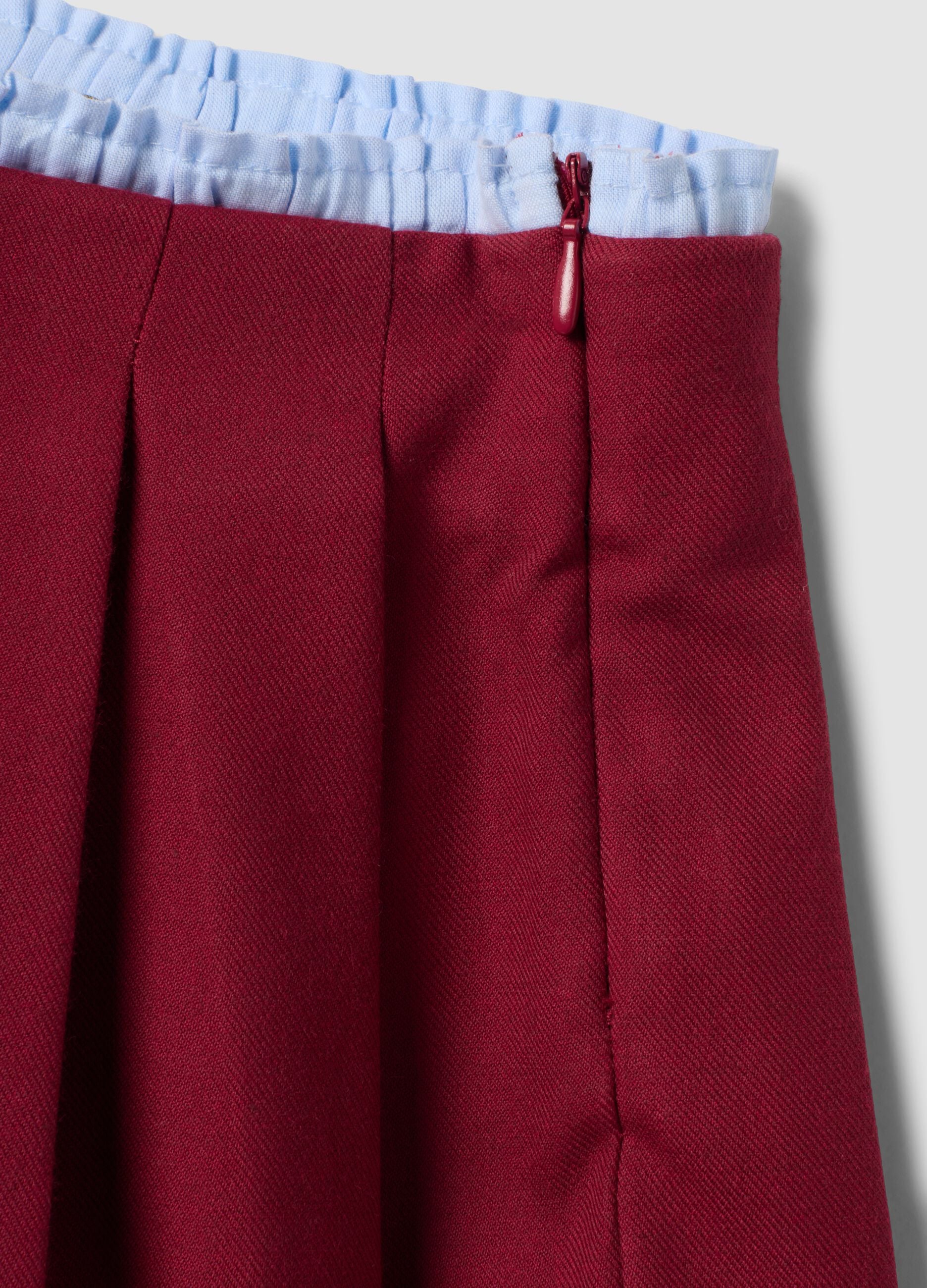 Girls&rsquo; red pleated skirt in stretch viscose