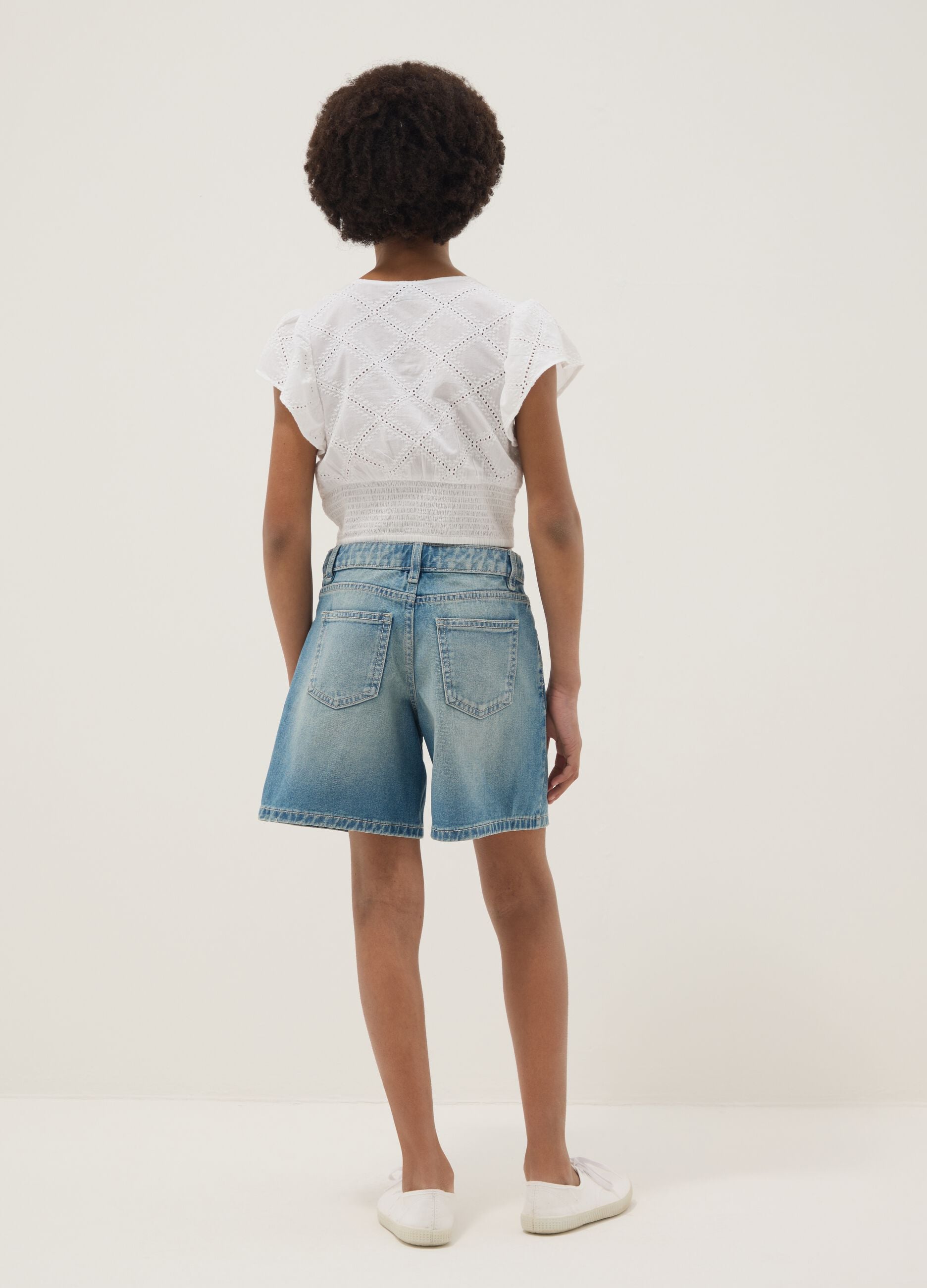 Blue pure-cotton denim shorts for girls, regular fit with polka-dot detail