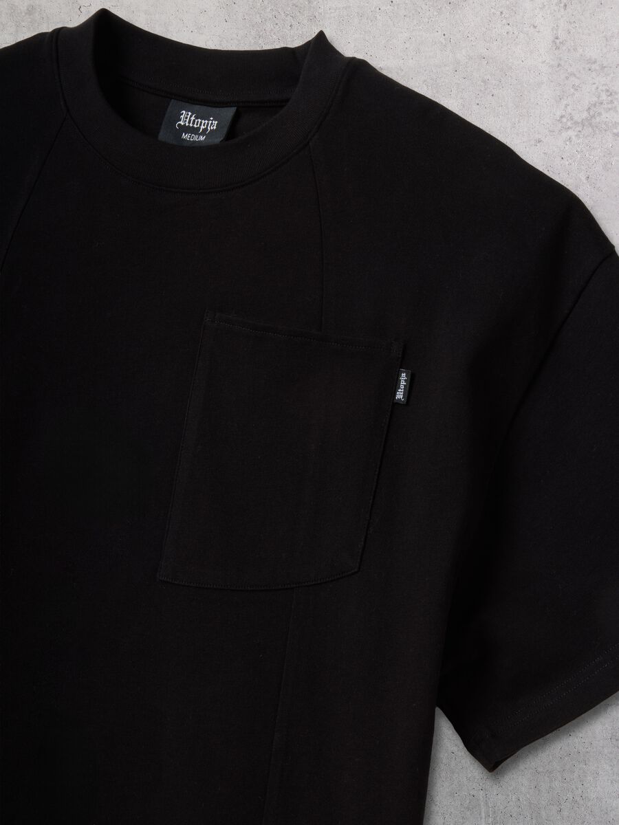 Graphic Pocket T-shirt Black_7