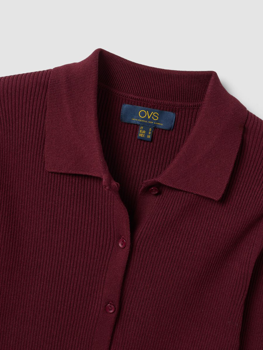 Red fitted ribbed cardigan in viscose blend with polo collar_6