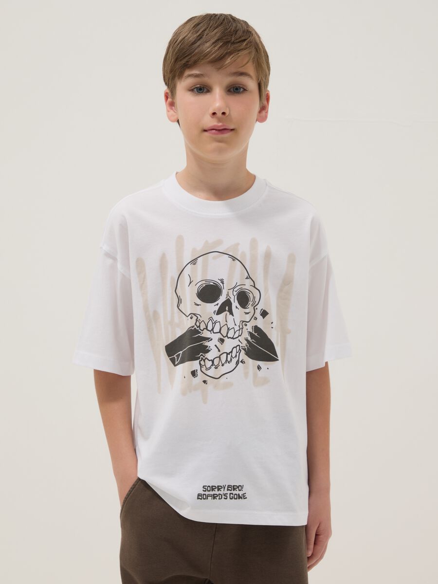 T-shirt bianca in puro cotone con stampa_0