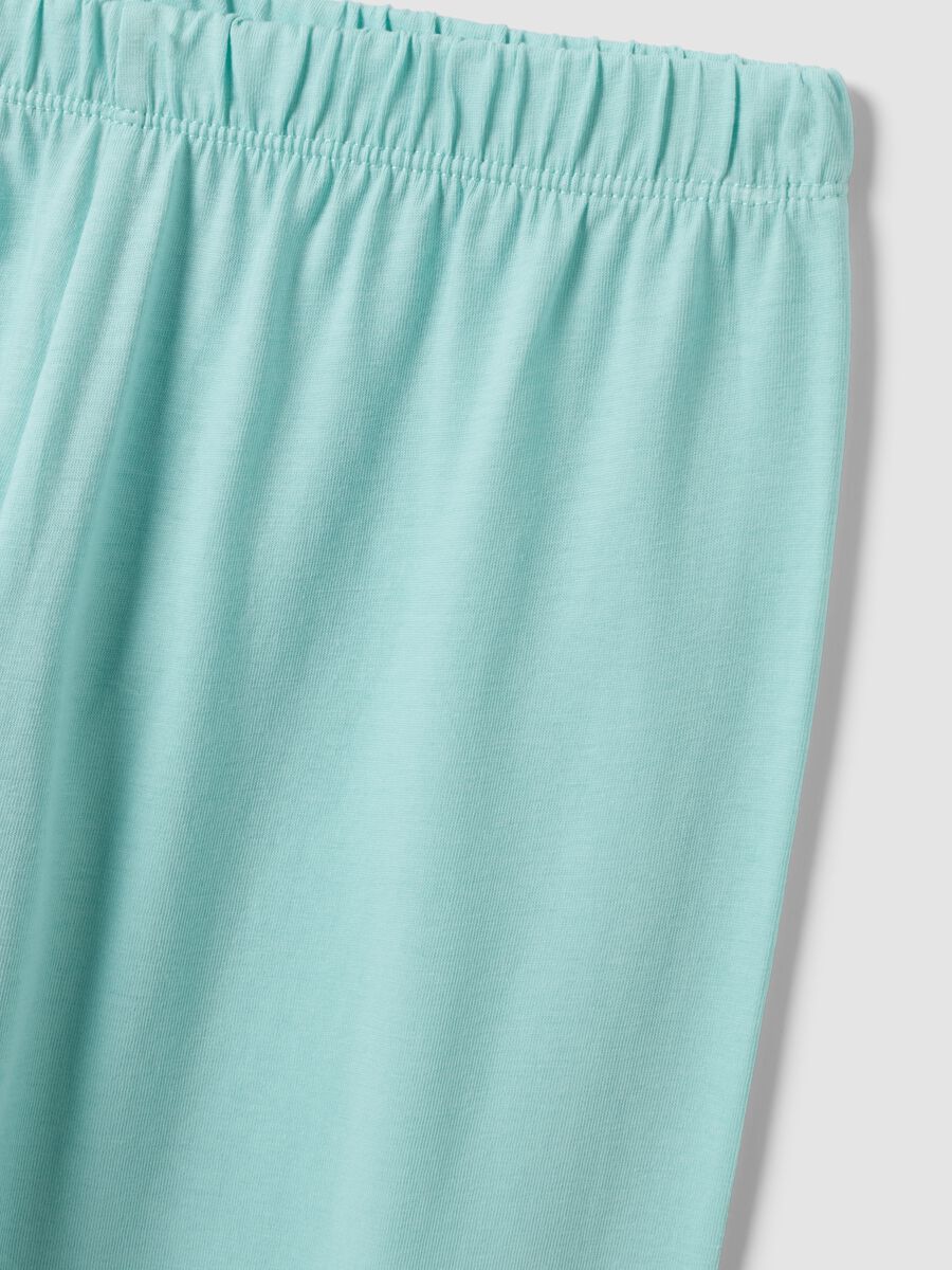 White organic cotton jersey pyjamas with print and green trousers_3