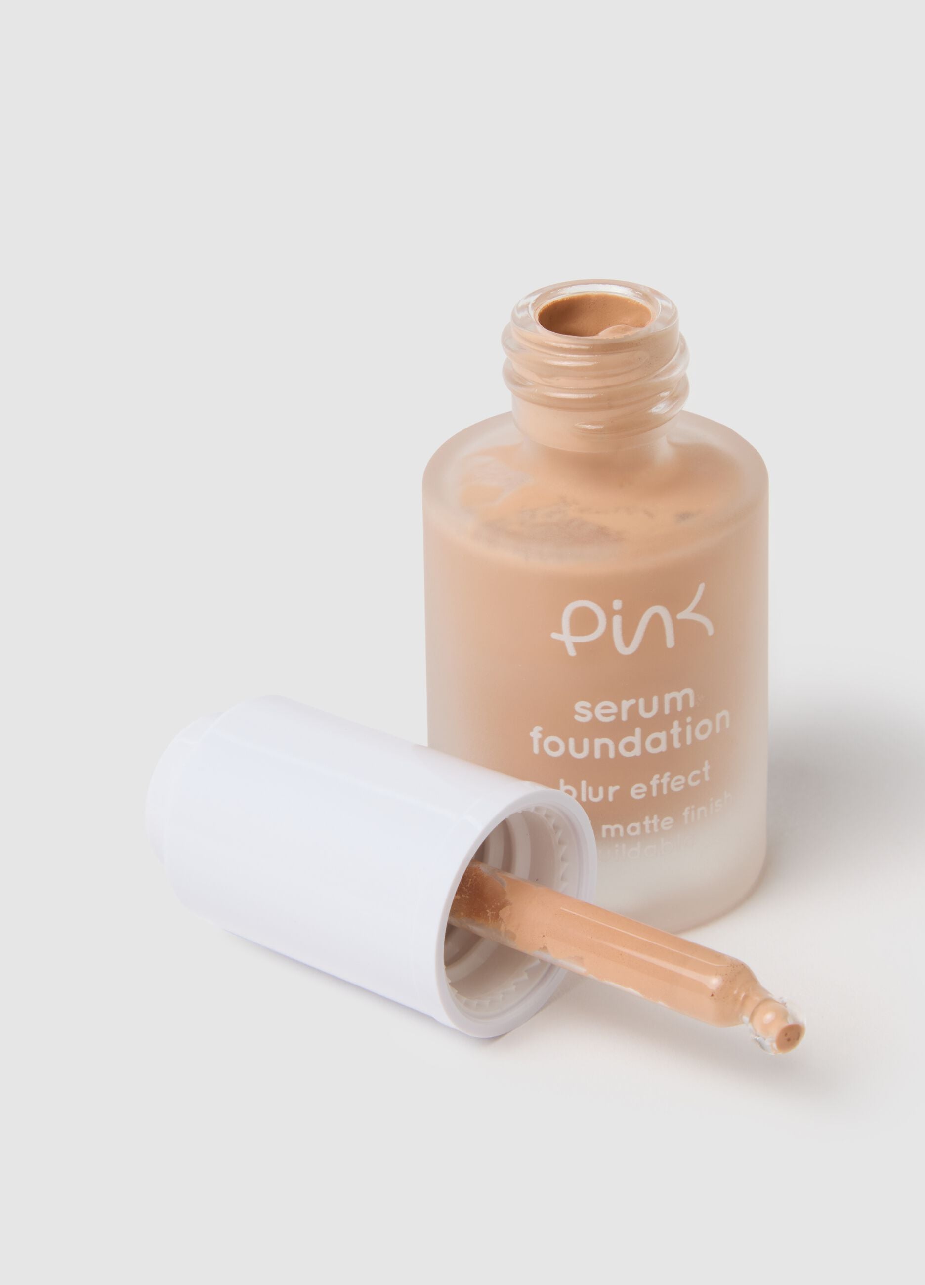 Pink Serum Foundation 02 Sand