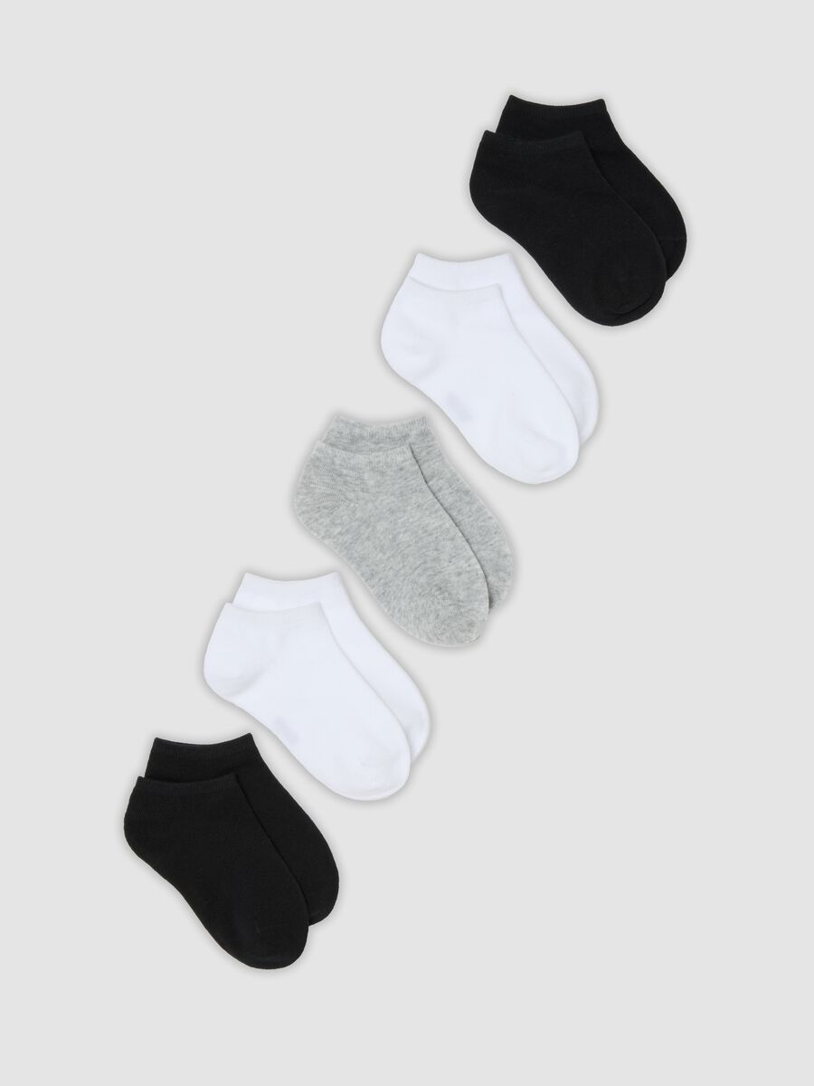 Multipack of five multicolour organic cotton ankle socks for boys_0