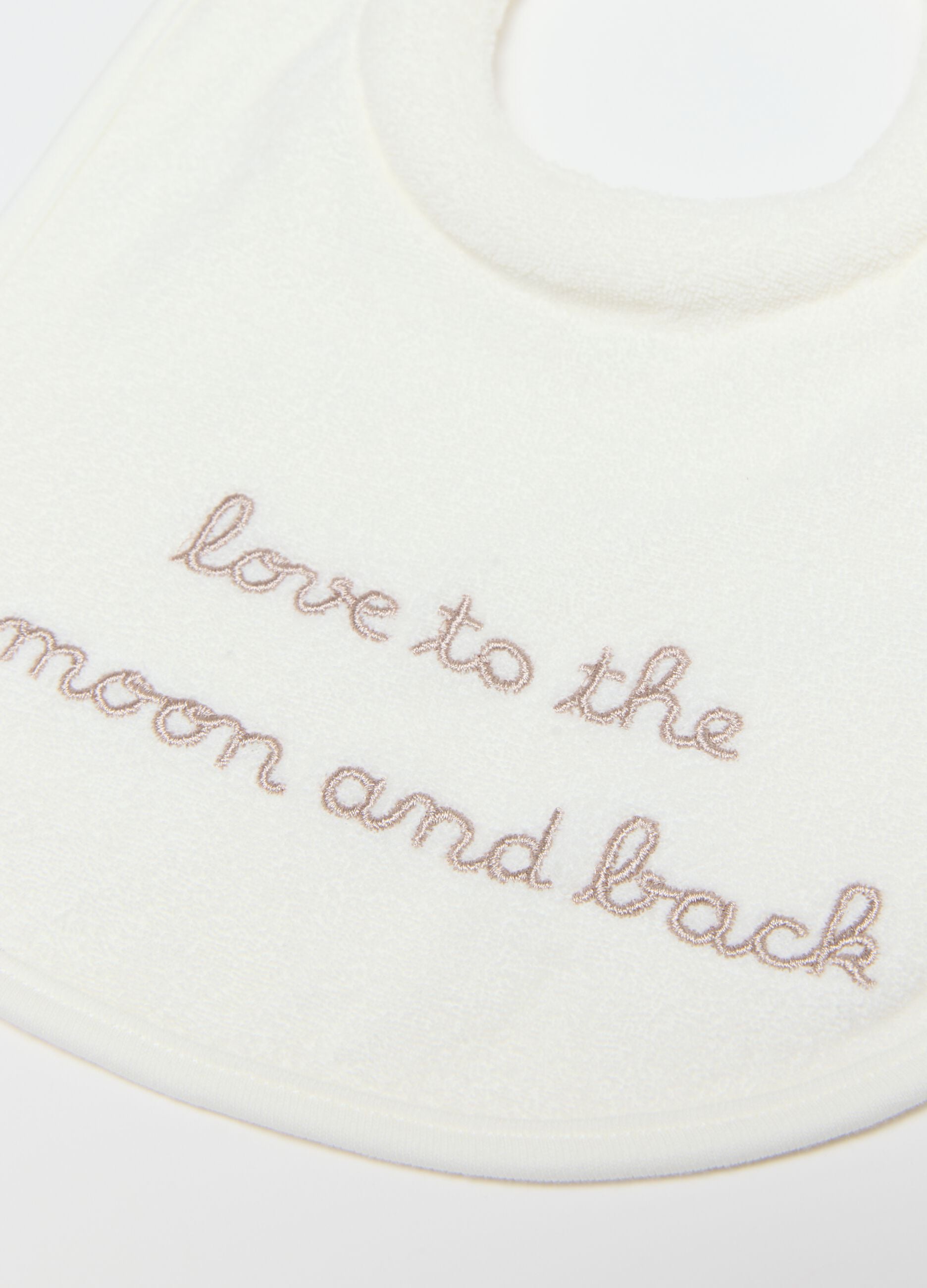 Two-Pack White Cotton Bibs Regular Fit for Babies