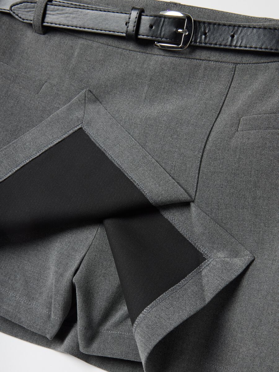 Grey Regular Fit Mini Skirt with Belt_6