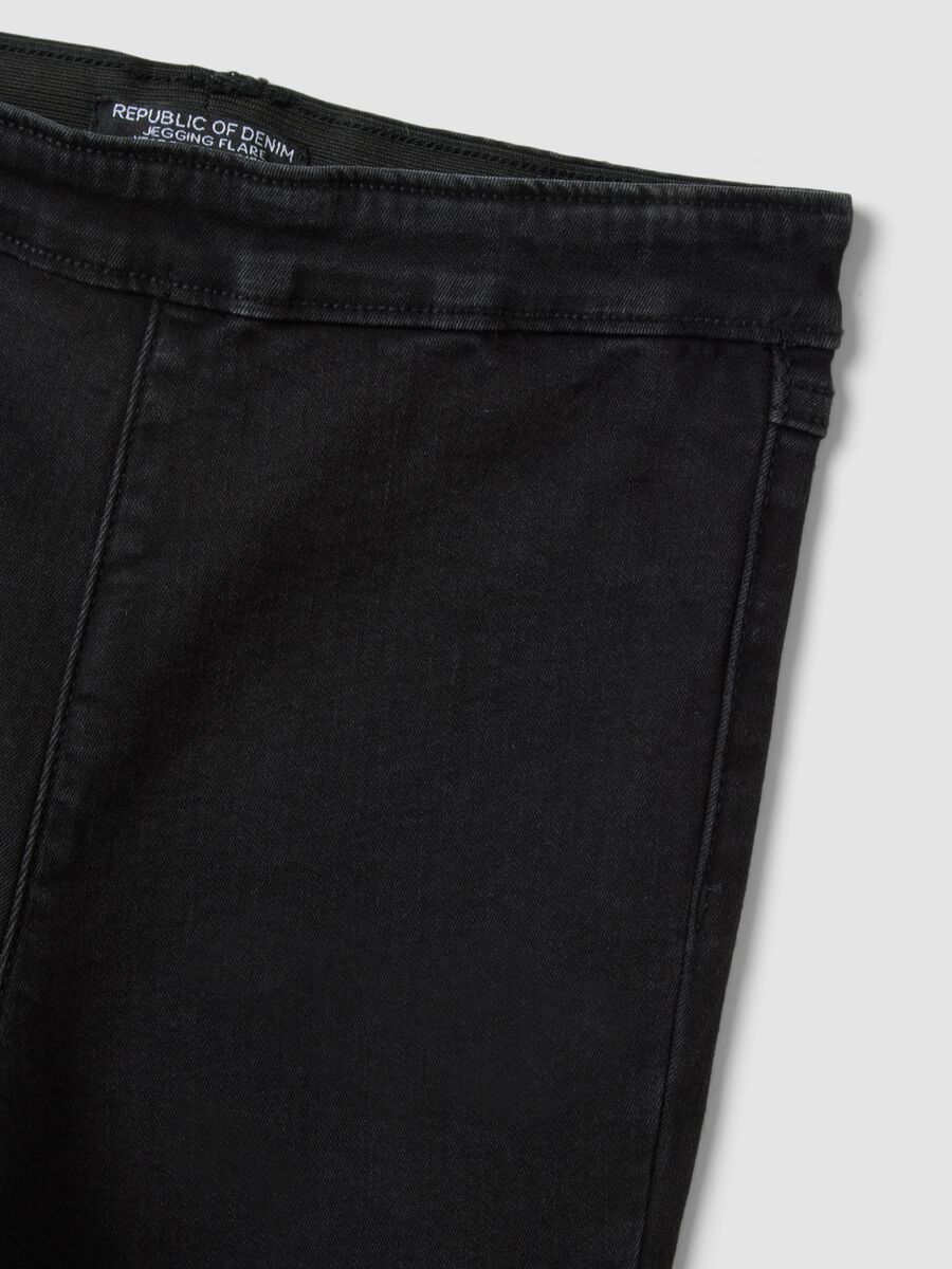 Girls&rsquo; black flared jeggings in stretch cotton and viscose_1