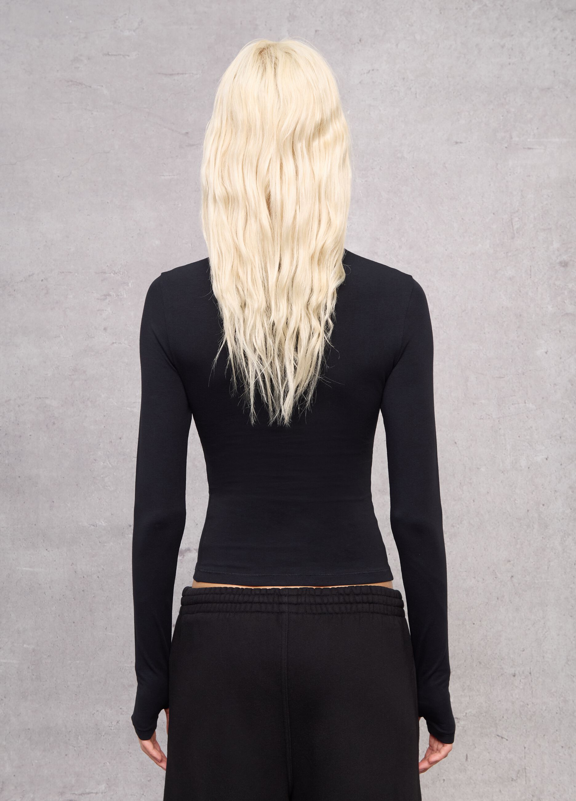 Perfect Black Longsleeve