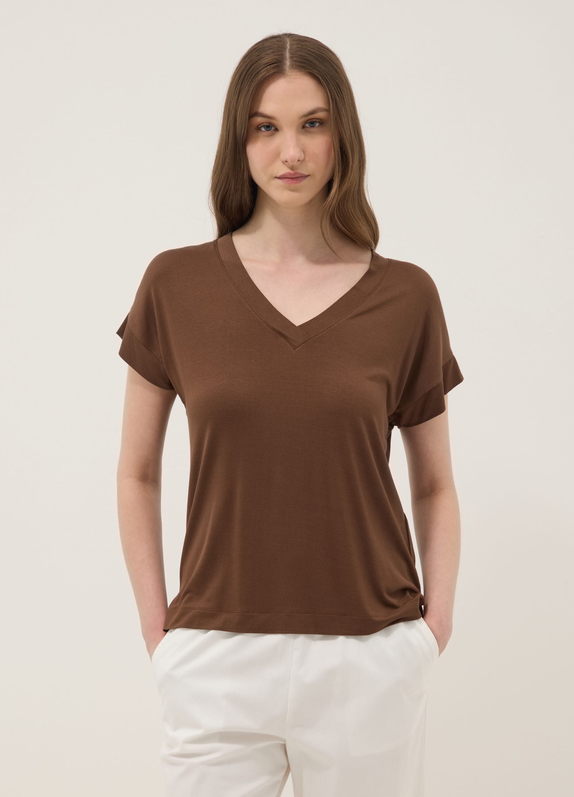 Brown stretch viscose V-neck T-shirt