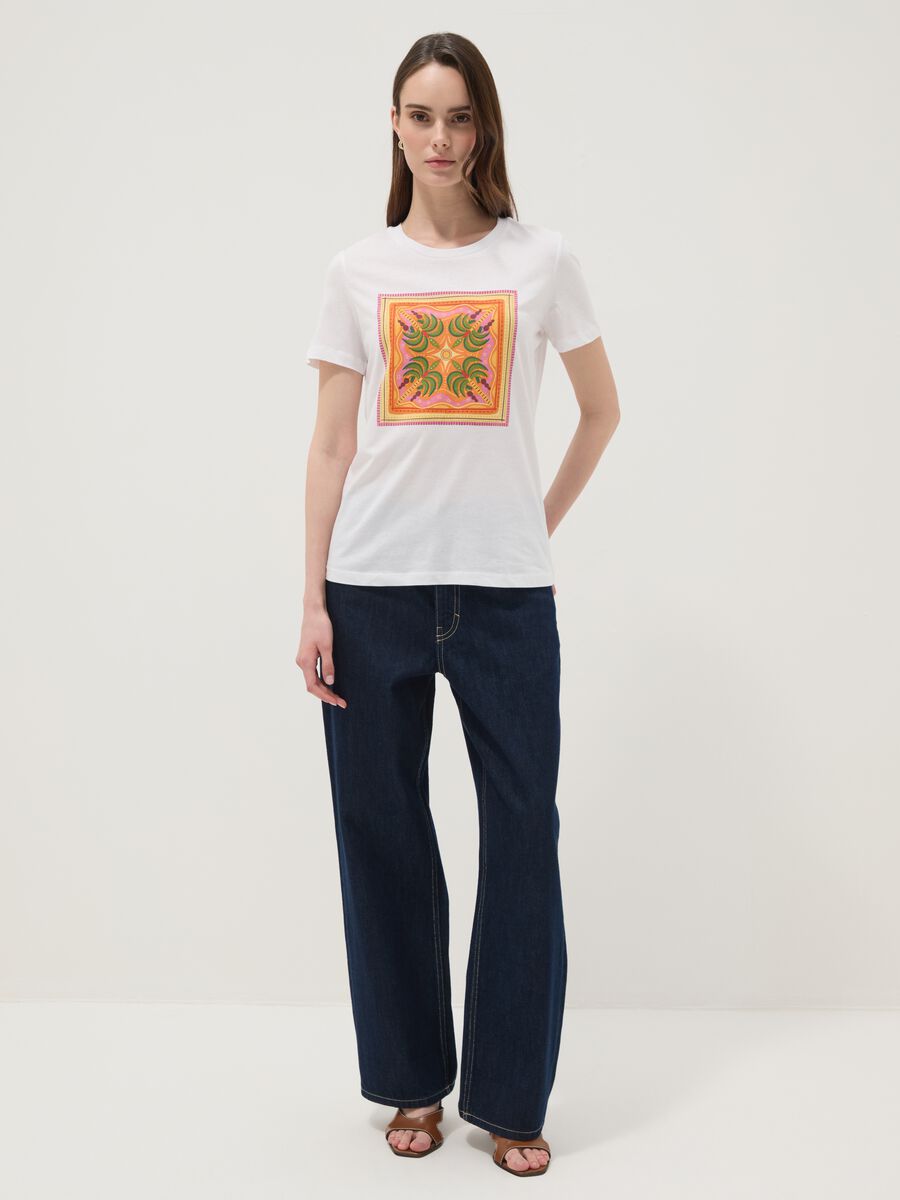 White pure cotton T-shirt with front print_2