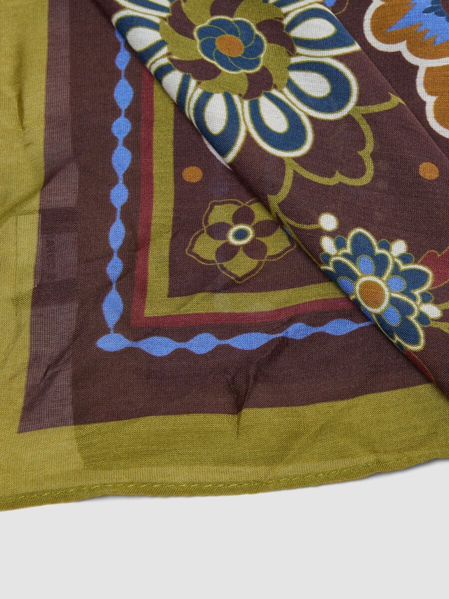Foulard multicolor in misto modal e seta con fantasia_2