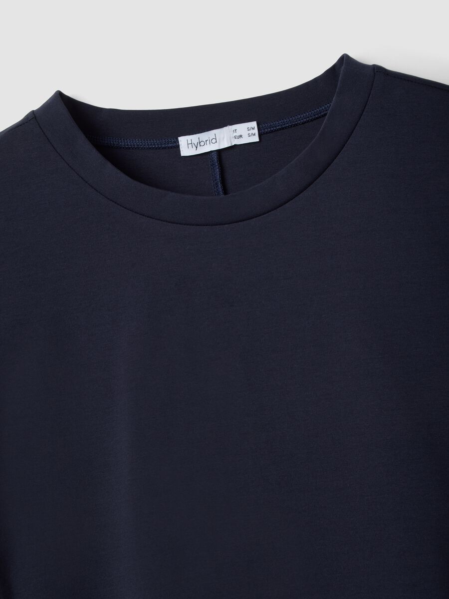 Blue Stretch Cotton Blend Regular Fit T-shirt_5