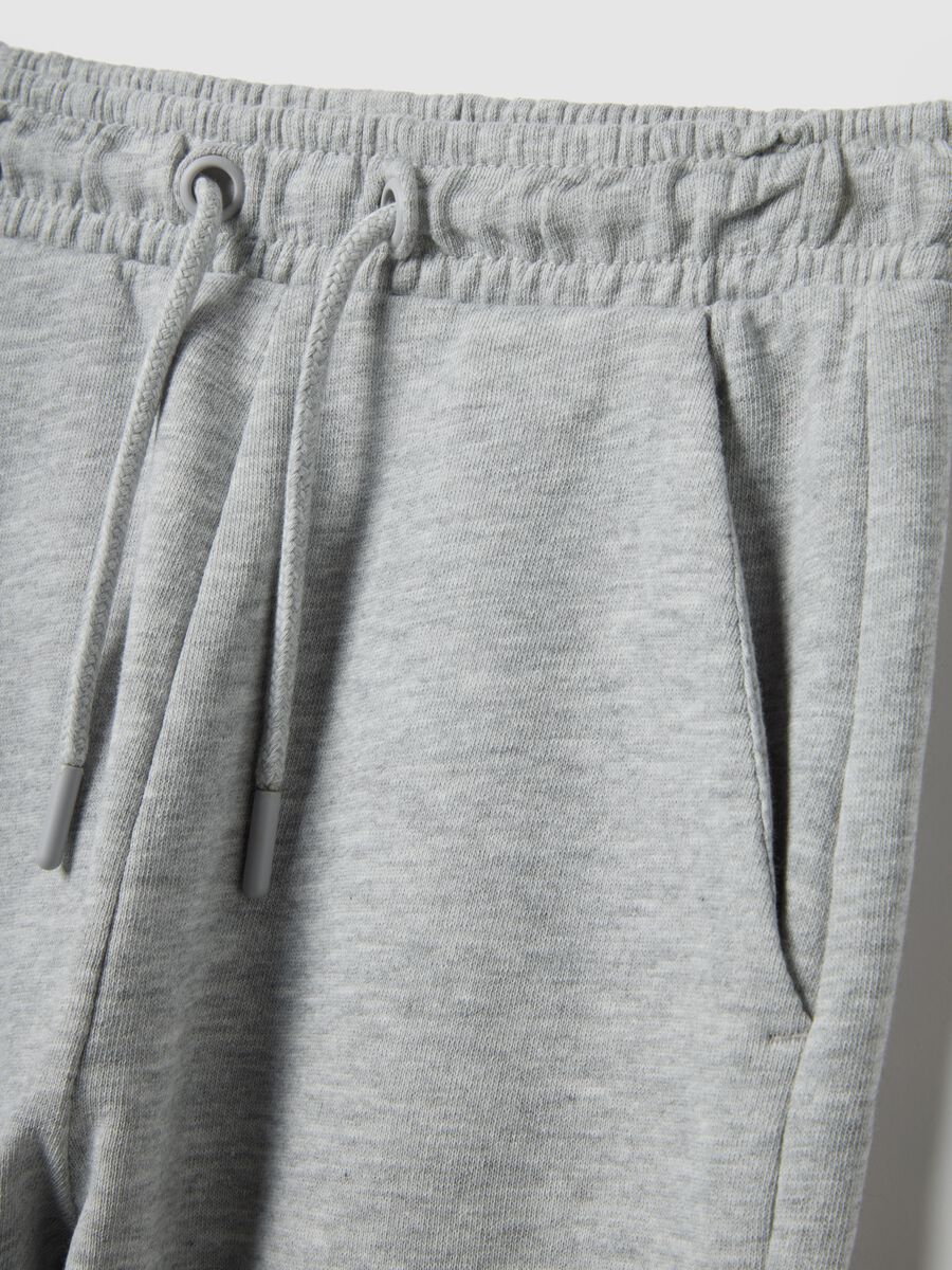 Children's grey regular fit pure cotton trousers_3
