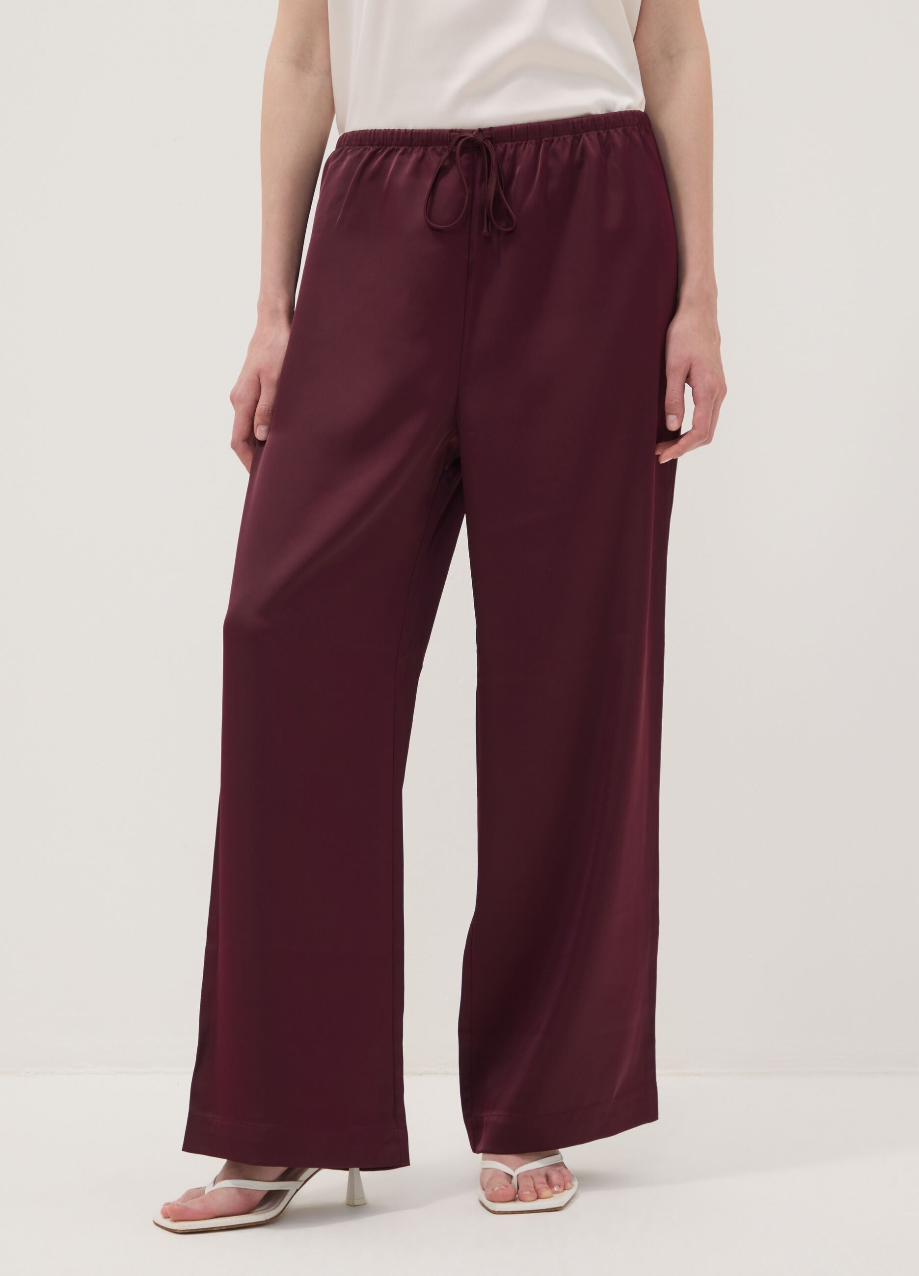 Red wide-leg trousers with regular waist