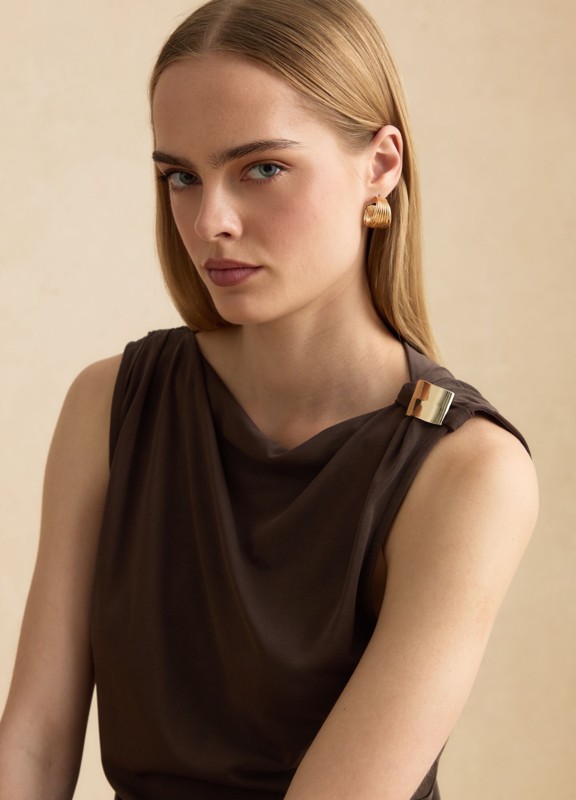 Brown sleeveless viscose-blend top with jewel detail