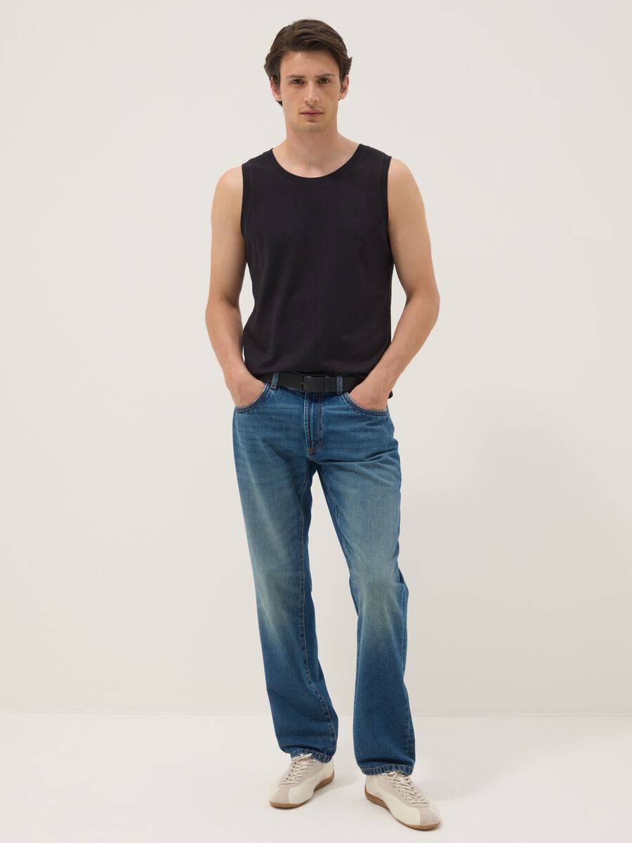 Black crew-neck cotton vest top, regular fit_2
