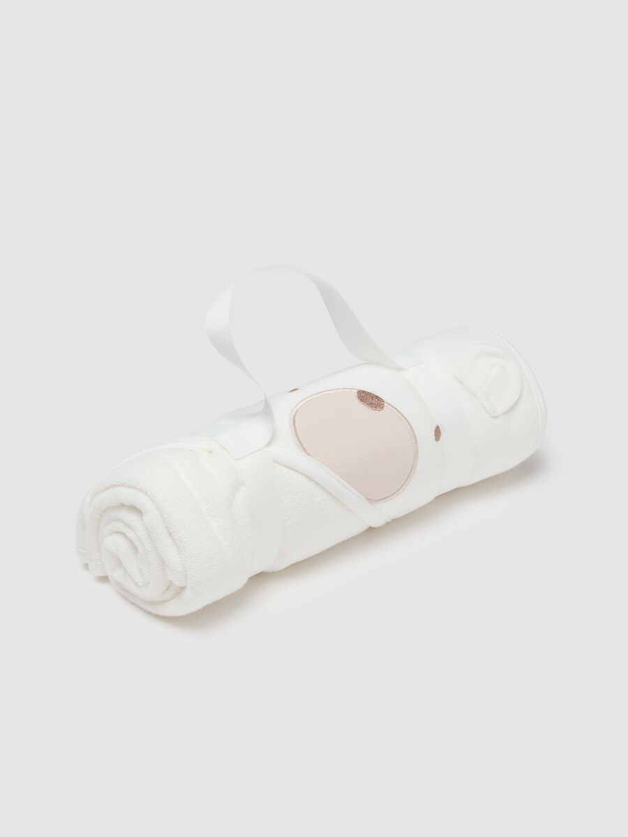 Newborn white cotton blend robe with hood_0