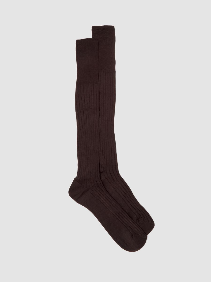 Brown ribbed long socks in pure cotton_0