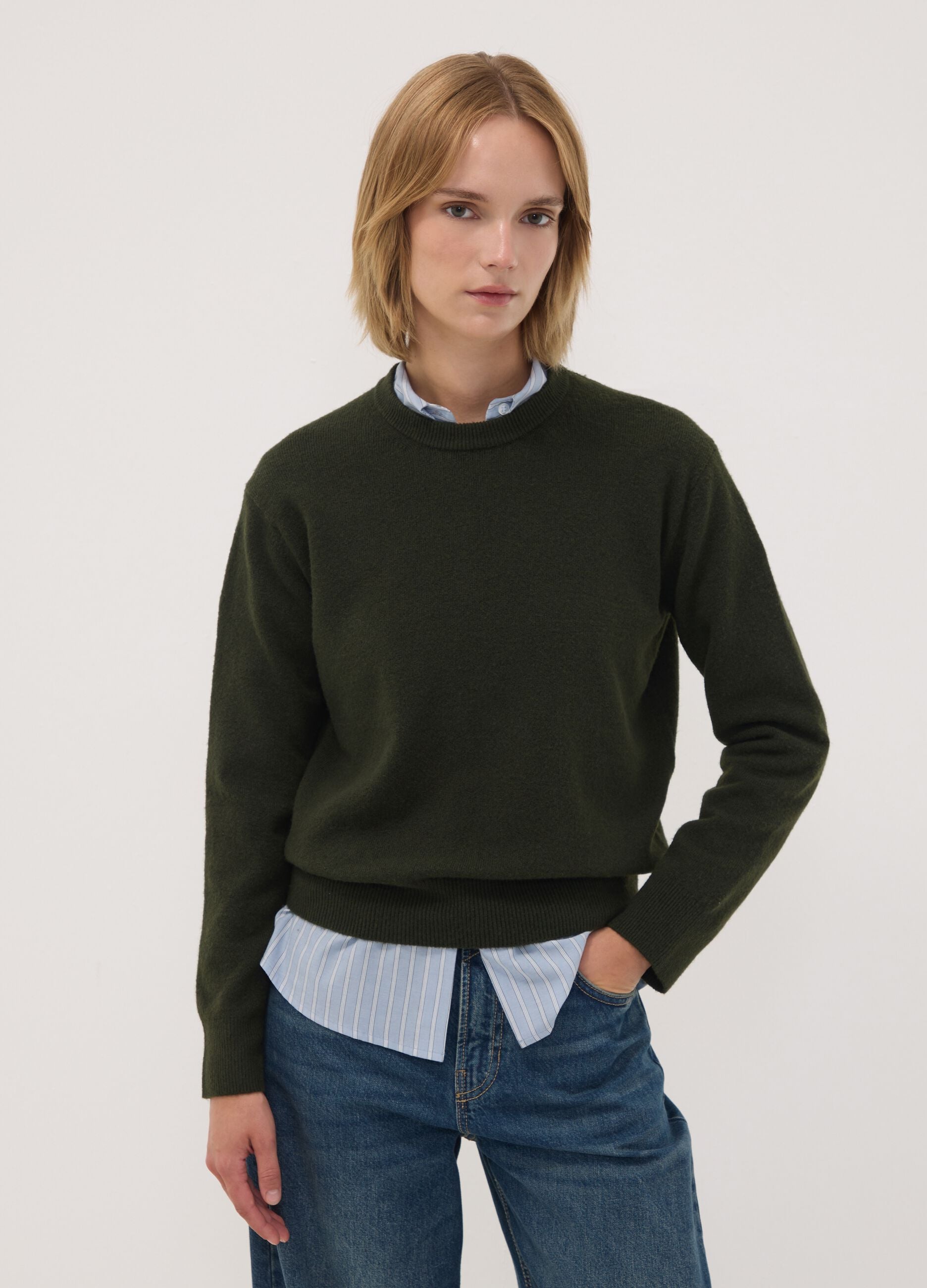 Green stretch wool crew-neck jumper