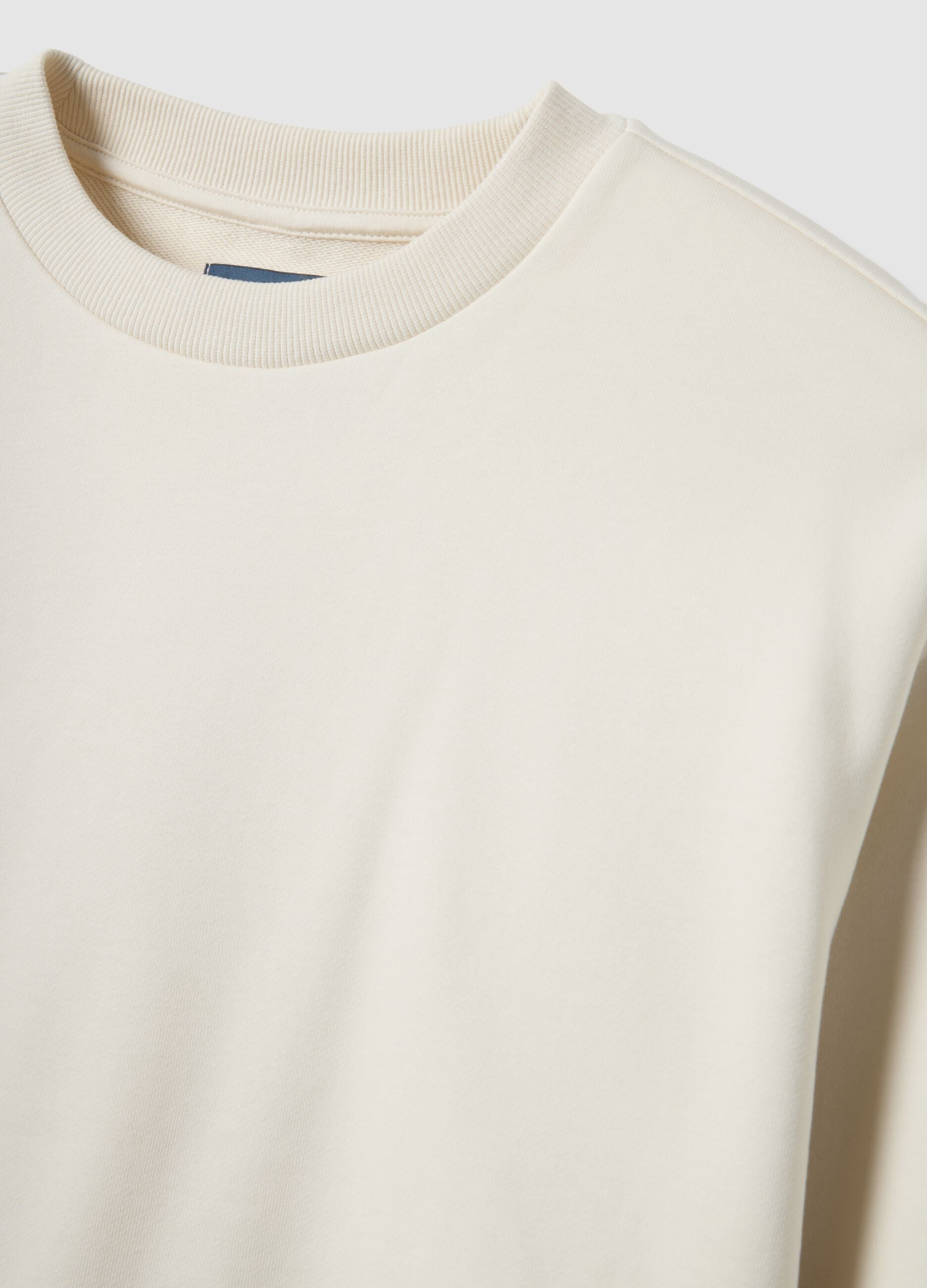 White regular fit cotton blend sweatshirt with round neck