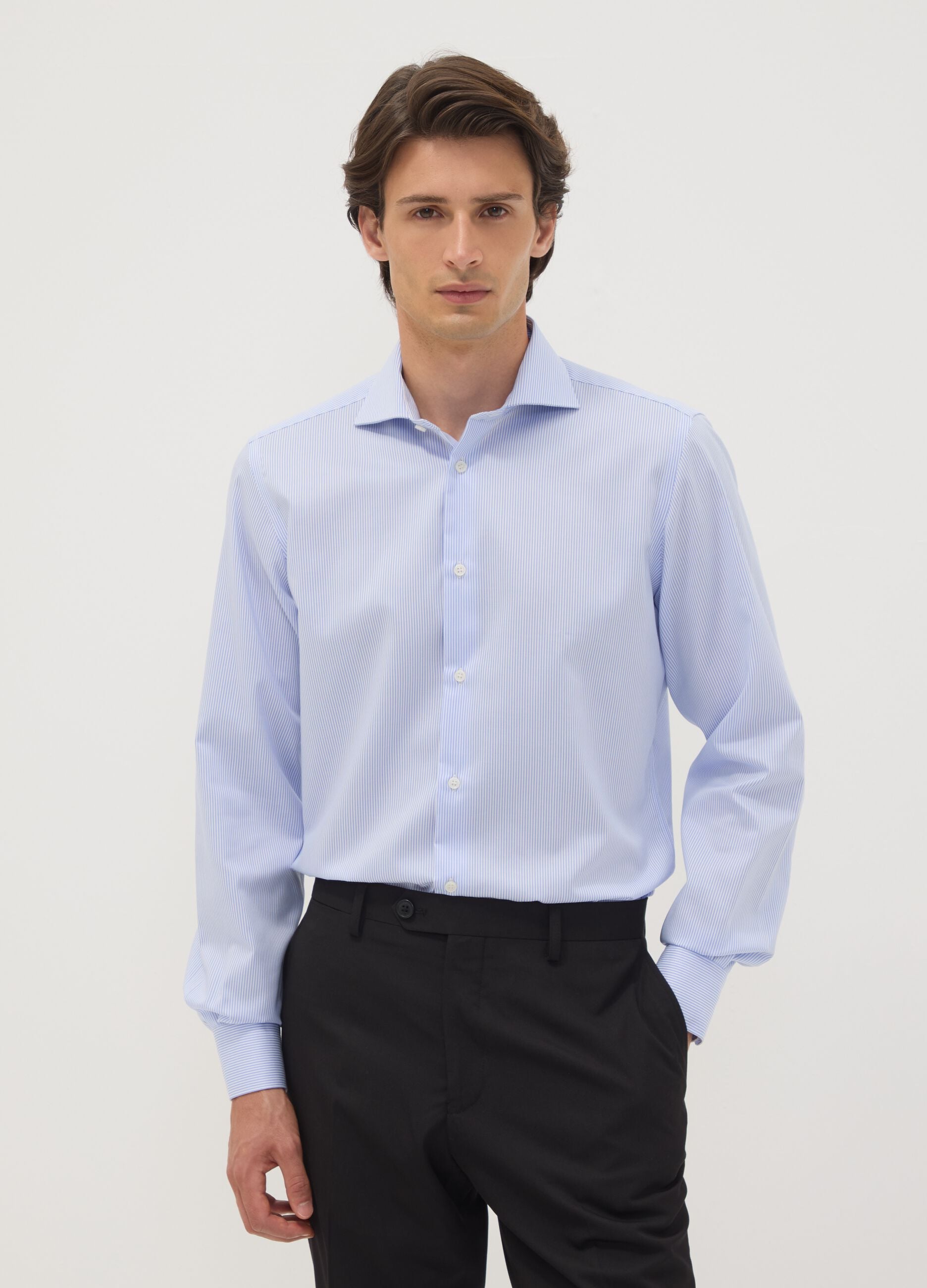 Light blue pure cotton non-iron slim-fit shirt