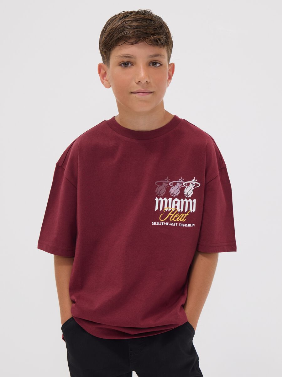 Red pure cotton Miami Heat print T-shirt for boys_0