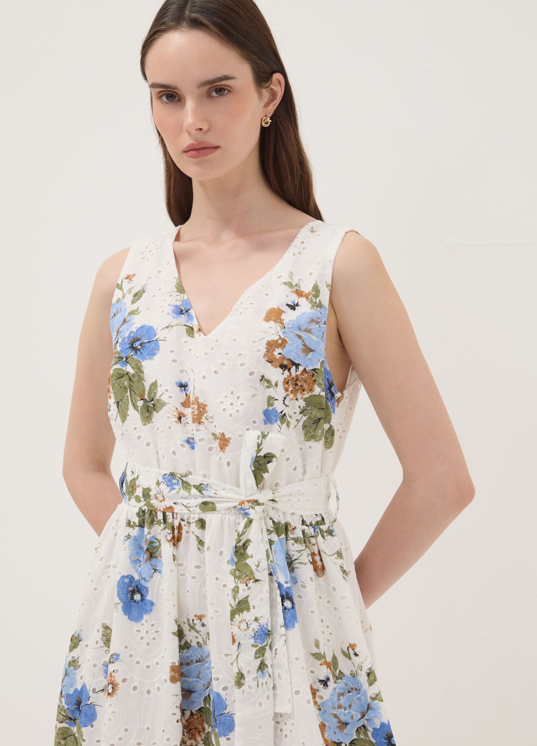 White pure cotton dress with floral print, regular fit