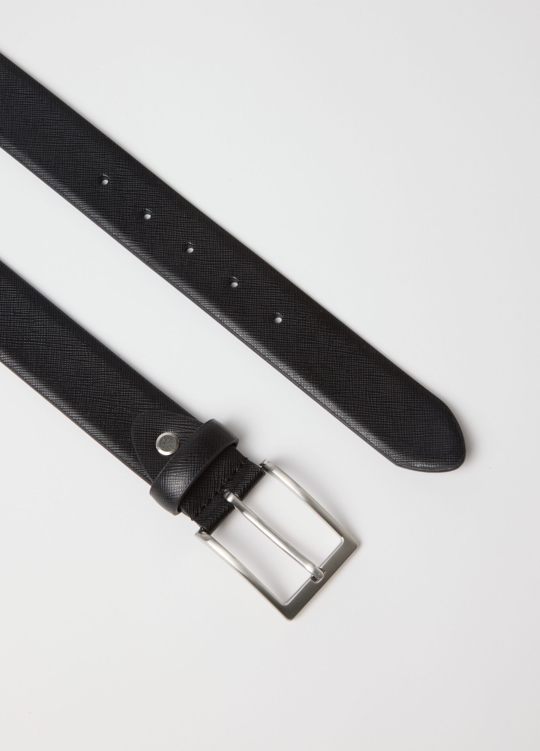 Black genuine leather belt with sturdy buckle