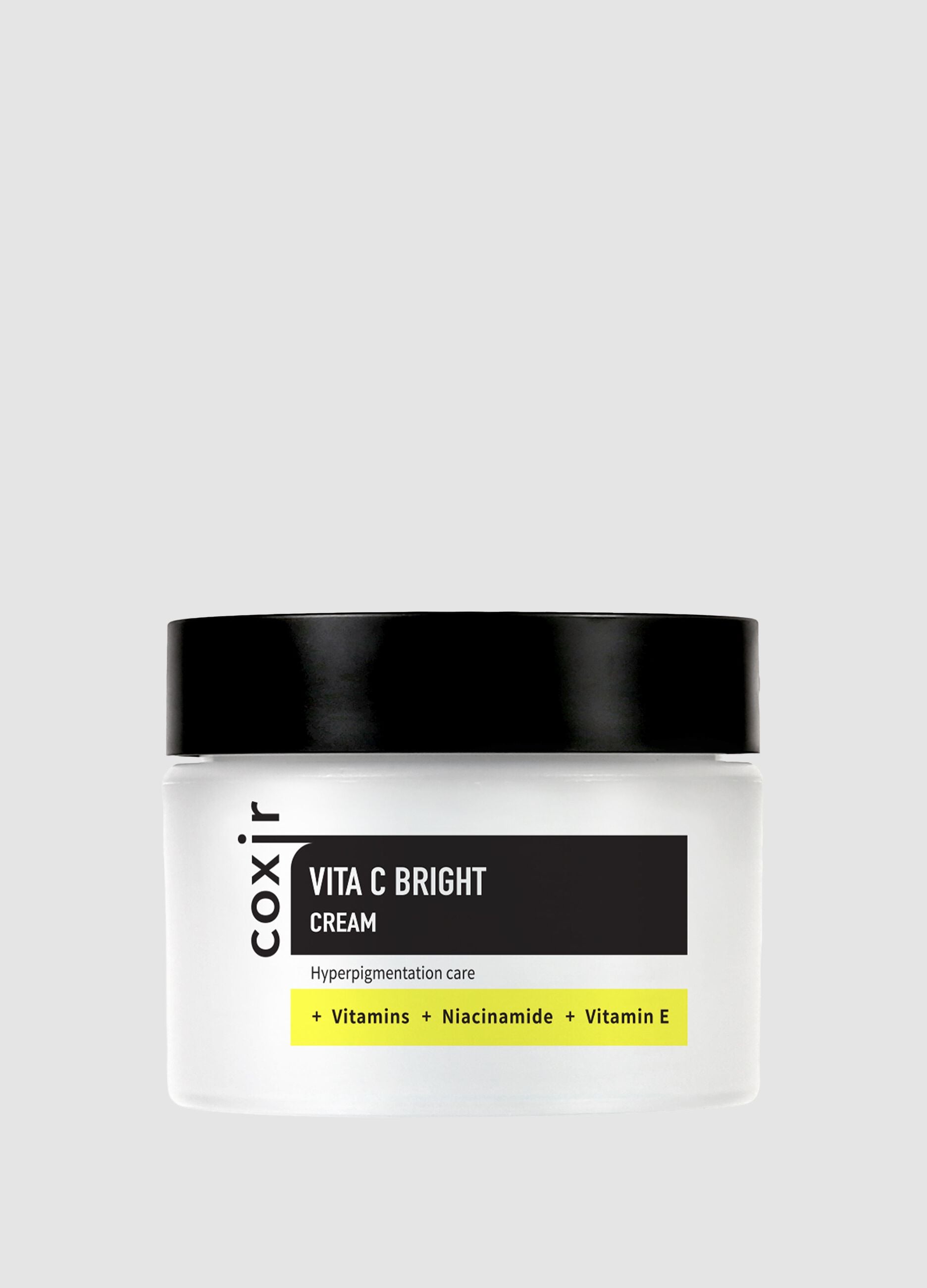 Face cream formulated with a mix of vitamins, maintaining skin luminous and firm, addressing uneven skin tone - Korean Skincare