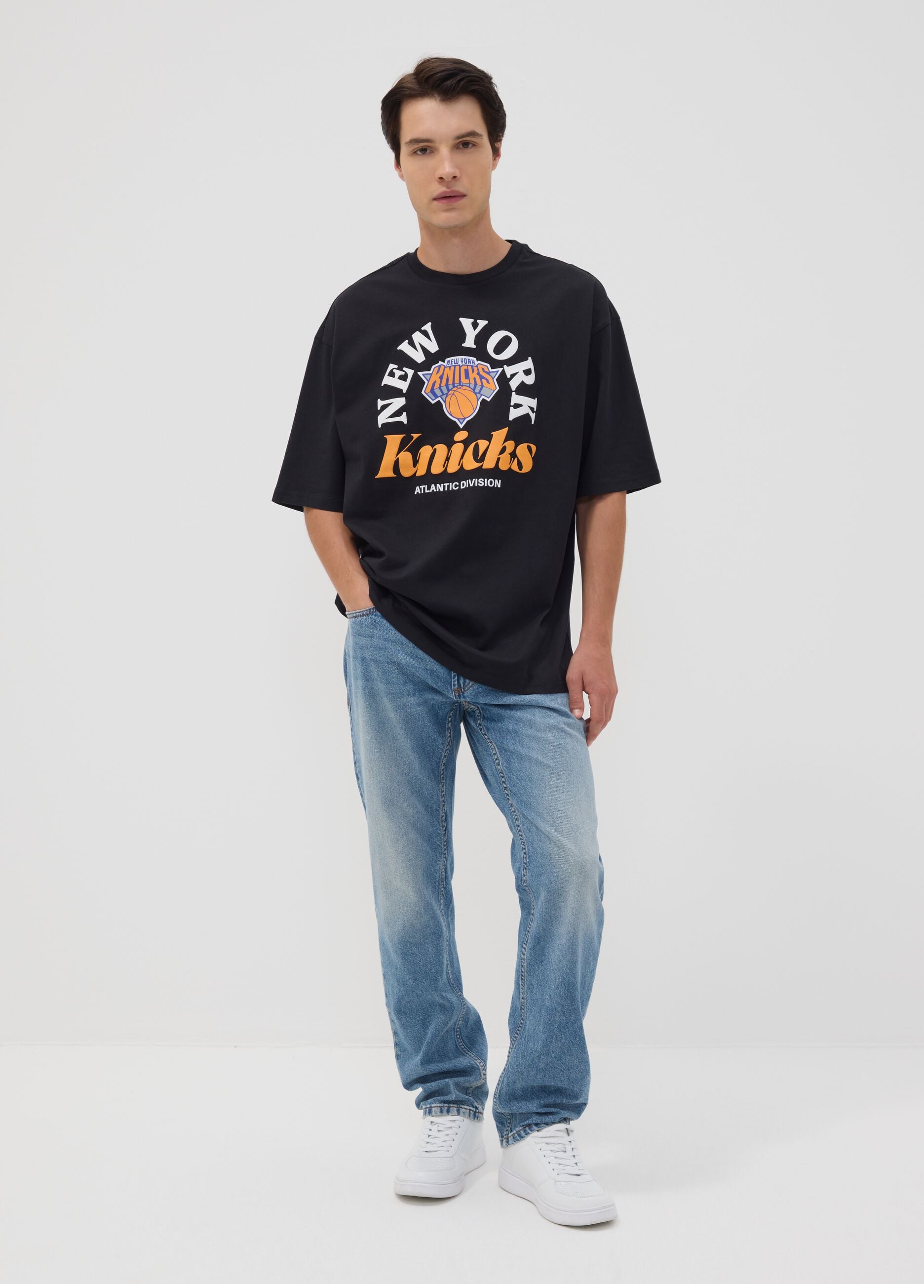 Black pure cotton T-shirt with New York Knicks print