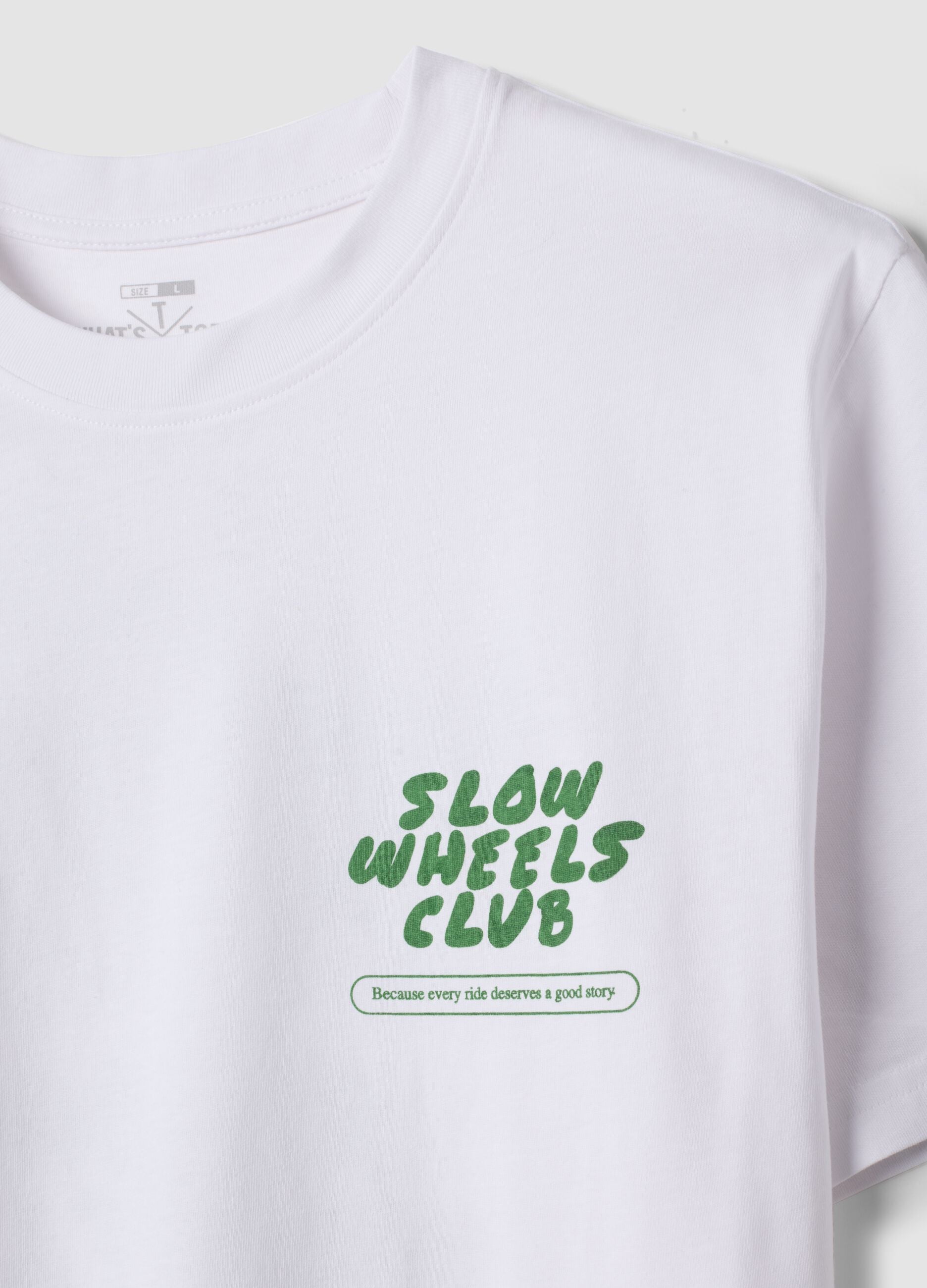 White pure cotton T-shirt with chest print, regular fit