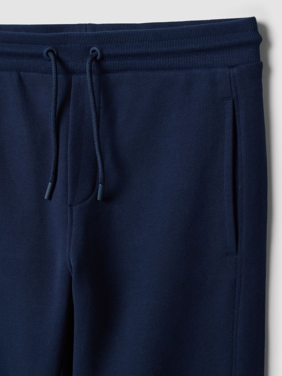 Pantaloni jogger blu in cotone organico_2