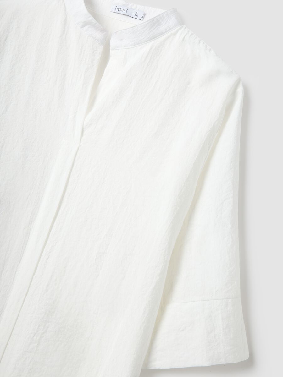 Camicia bianca in misto viscosa con collo alla coreana_5