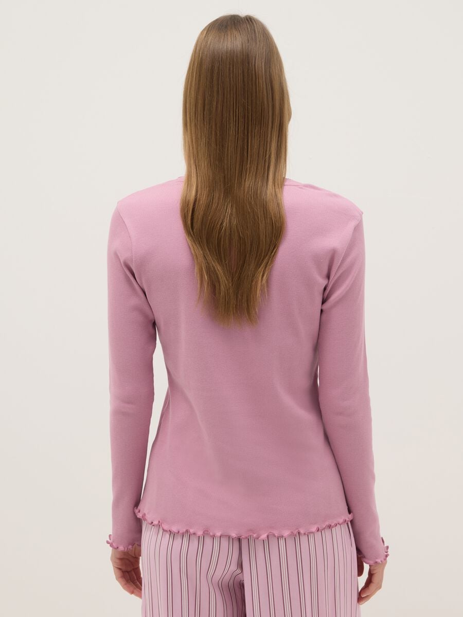 Maglia da notte in puro cotone rosa regular fit con collo serafino_2