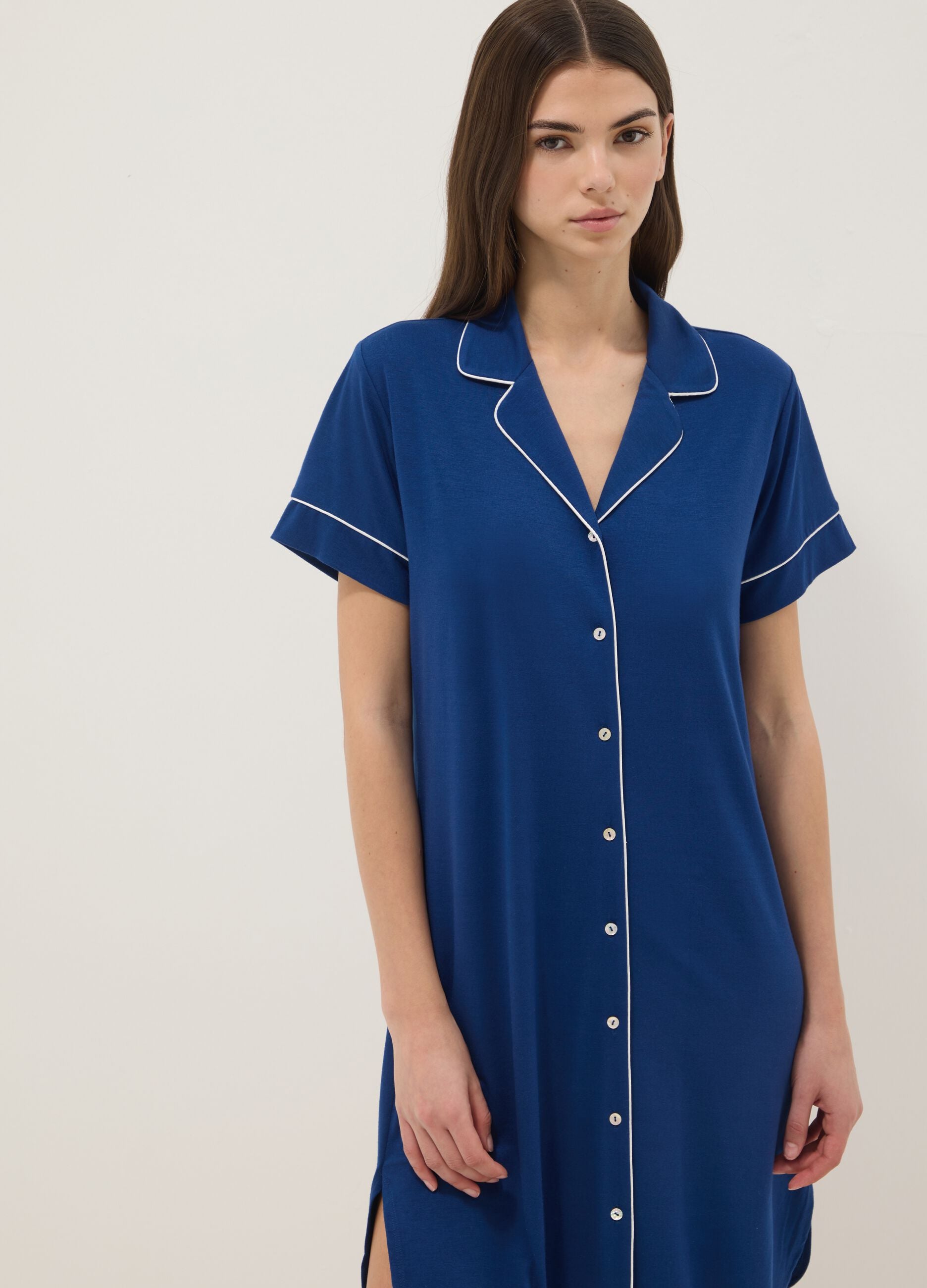 Blue V-neck stretchy viscose blend nightdress